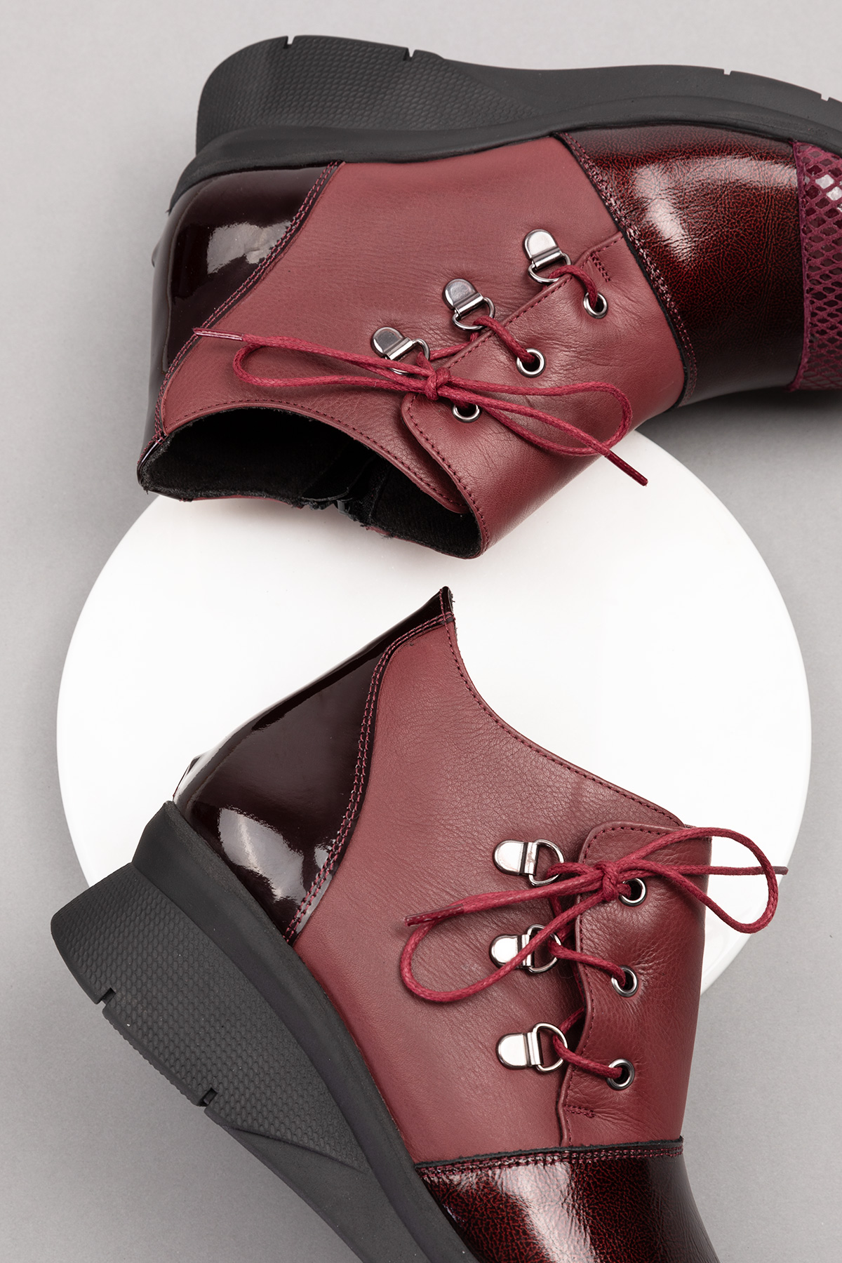 Gondol Kadın Hakiki Deri parlak Rugan Detaylı Rahat Bot ell.7141 - Görsel 6