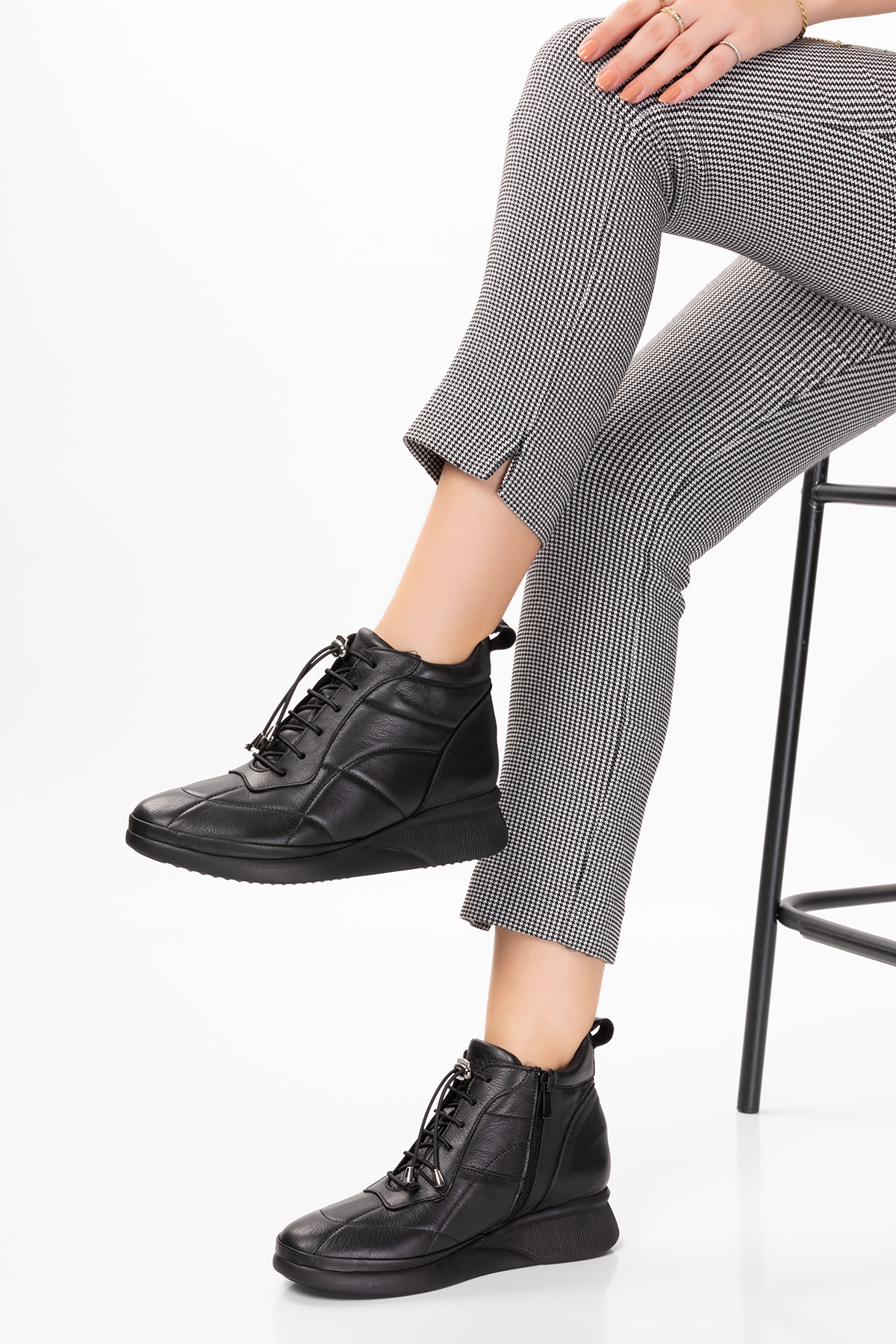 Gondol Kadın Hakiki Deri Hafif Günlük Spor Bot ndr.5515 - Görsel 2