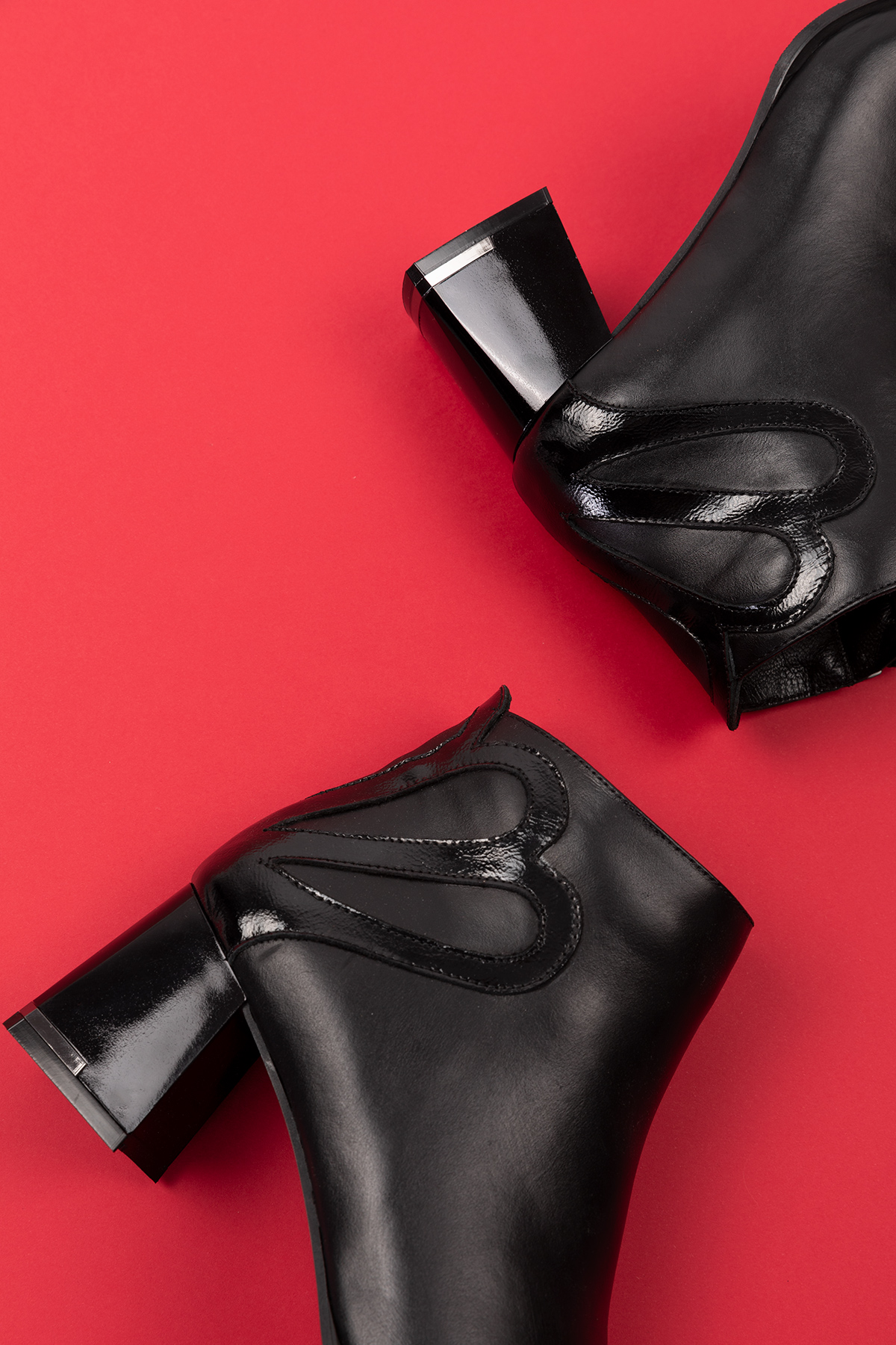 Gondol Kadın Hakiki Deri Rugan Detay Orta Boy Topuk Bot Ast.102 - Görsel 5