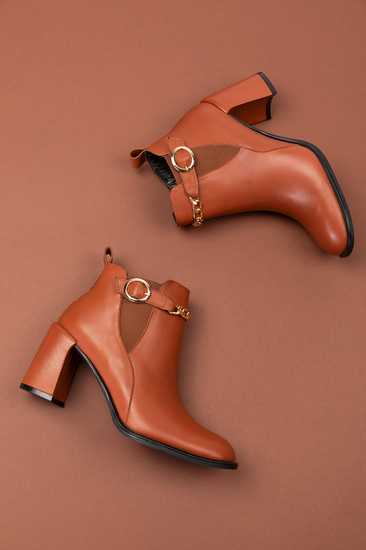 Gondol Kadın Hakiki Deri Zincirli Şık Kalın Topuk Bot Ast.176 - Görsel 4