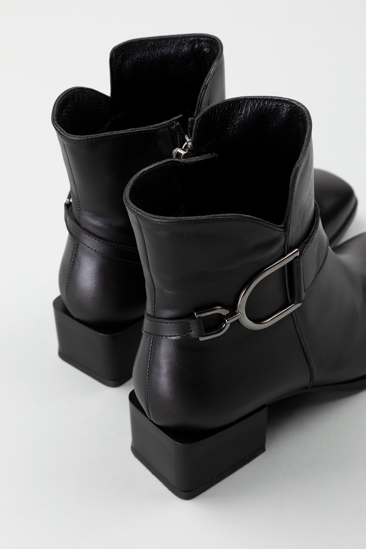 Gondol Kadın Hakiki Deri Toka Detay Orta Boy Topuk Bot Ast.5004 - Görsel 4