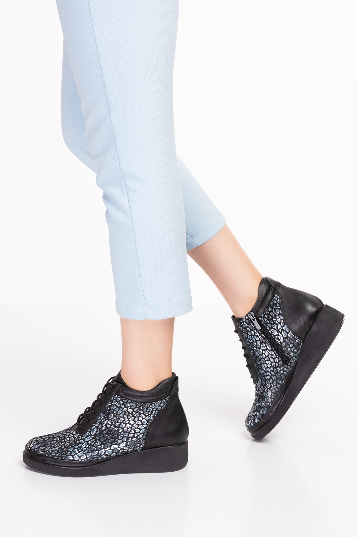 Gondol Kadın Hakiki Deri Petek Desenli Günlük Rahat Bot ndr.3805 - Görsel 5