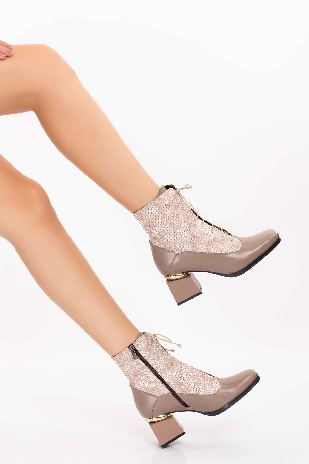 Gondol Kadın Hakiki Deri Yılan Detaylı Orta Boy Topuk Bot Ast.506 - Görsel 5