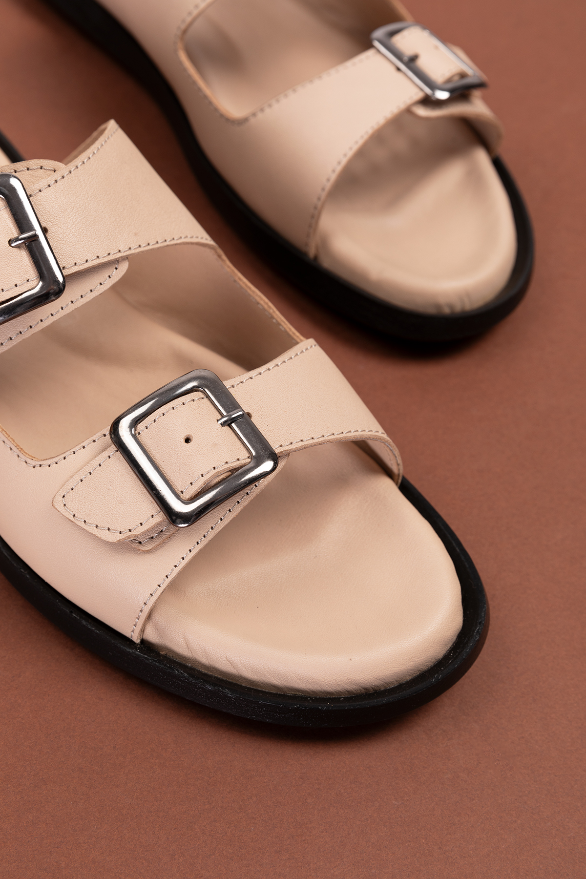 Gondol Erkek Hakiki Deri Günlük Klasik Tokalı Terlik esm.610 - Görsel 7