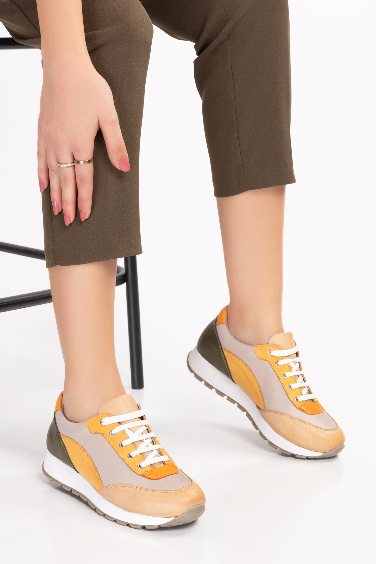 Gondol Içi Dışı Hakiki Deri Anatomik Taban Spor Ayakkabı GNDL.20571 - Görsel 2