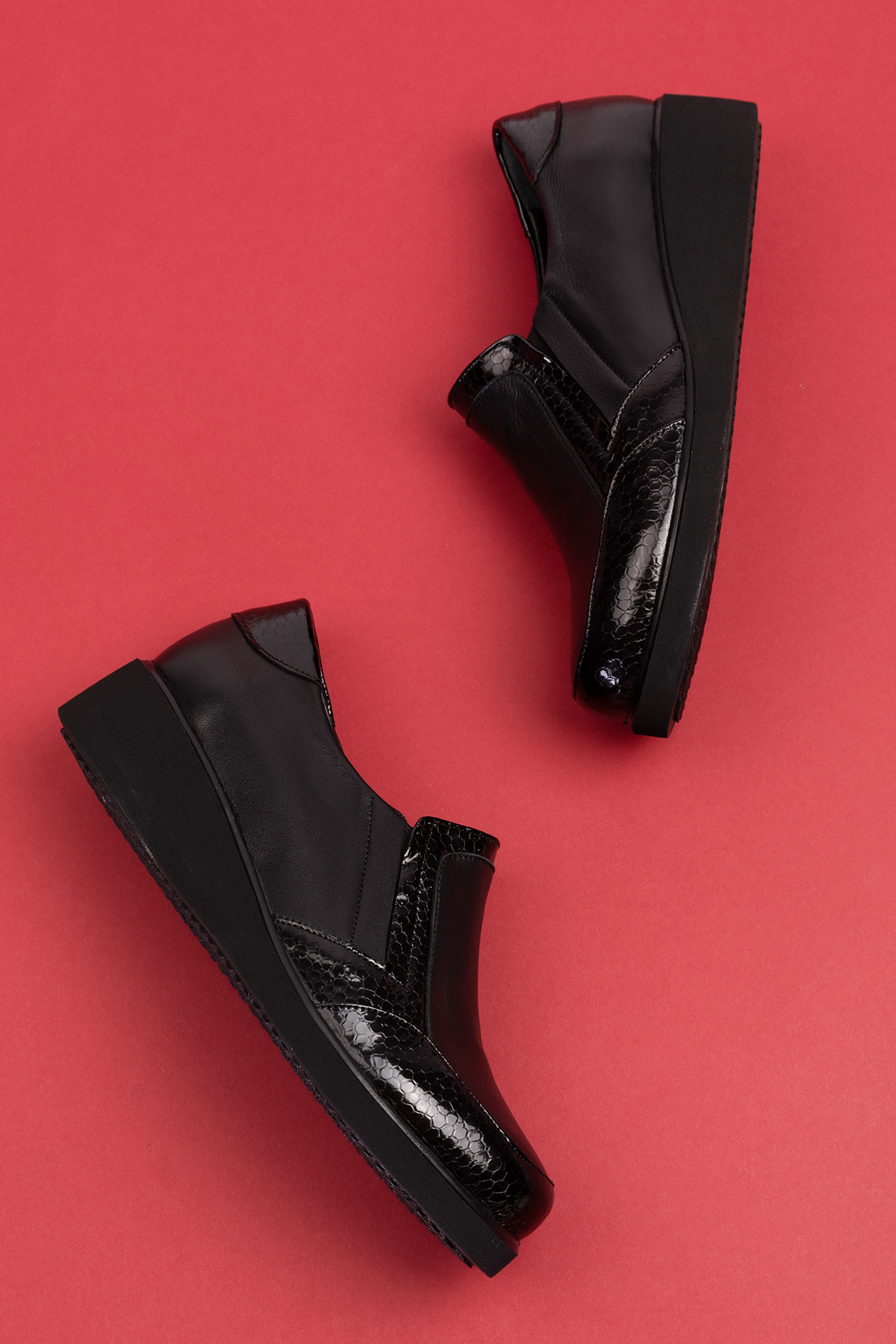 Gondol Hakiki Deri Anatomik Taban Lastikli Kolay Giyim Ayakkabı tre.846 - Görsel 4