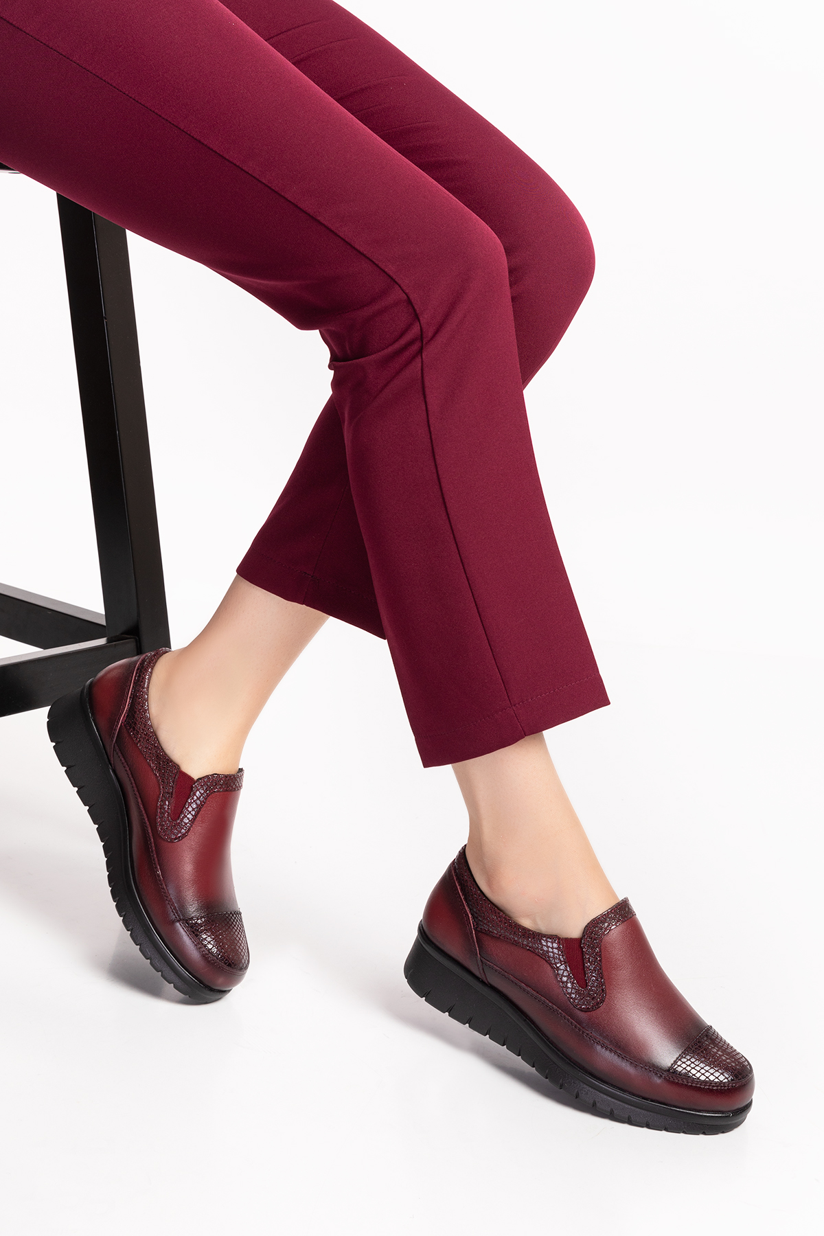 Gondol Hakiki Deri Sim Detaylı Anatomik Ayakkabı elnr.5757 - Görsel 2