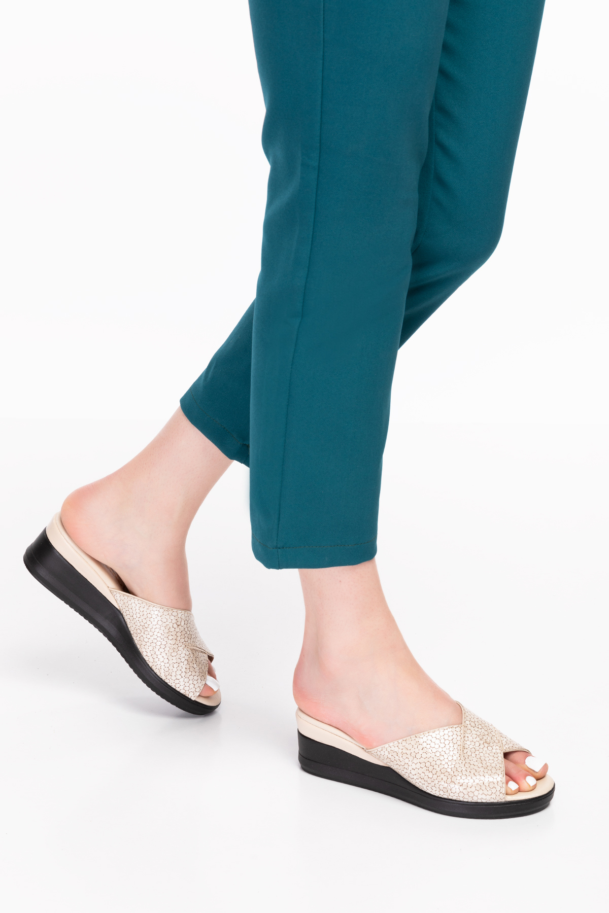 Gondol Hakiki Deri Ev Terliği özl.2763 - Görsel 2