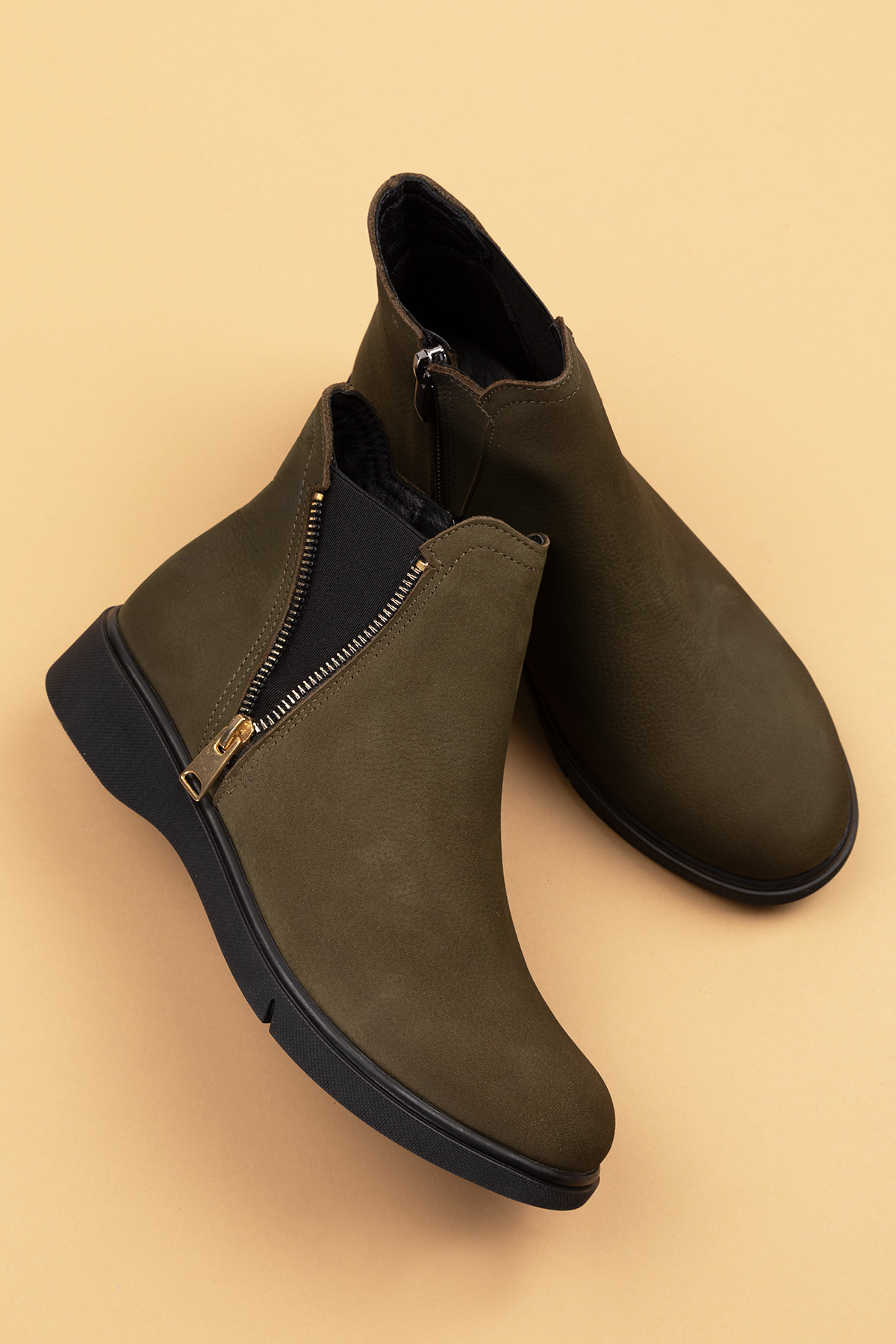 Gondol Hakiki Deri Nubuk Fermuarlı Günlük Bot esfa.3539 - Görsel 5