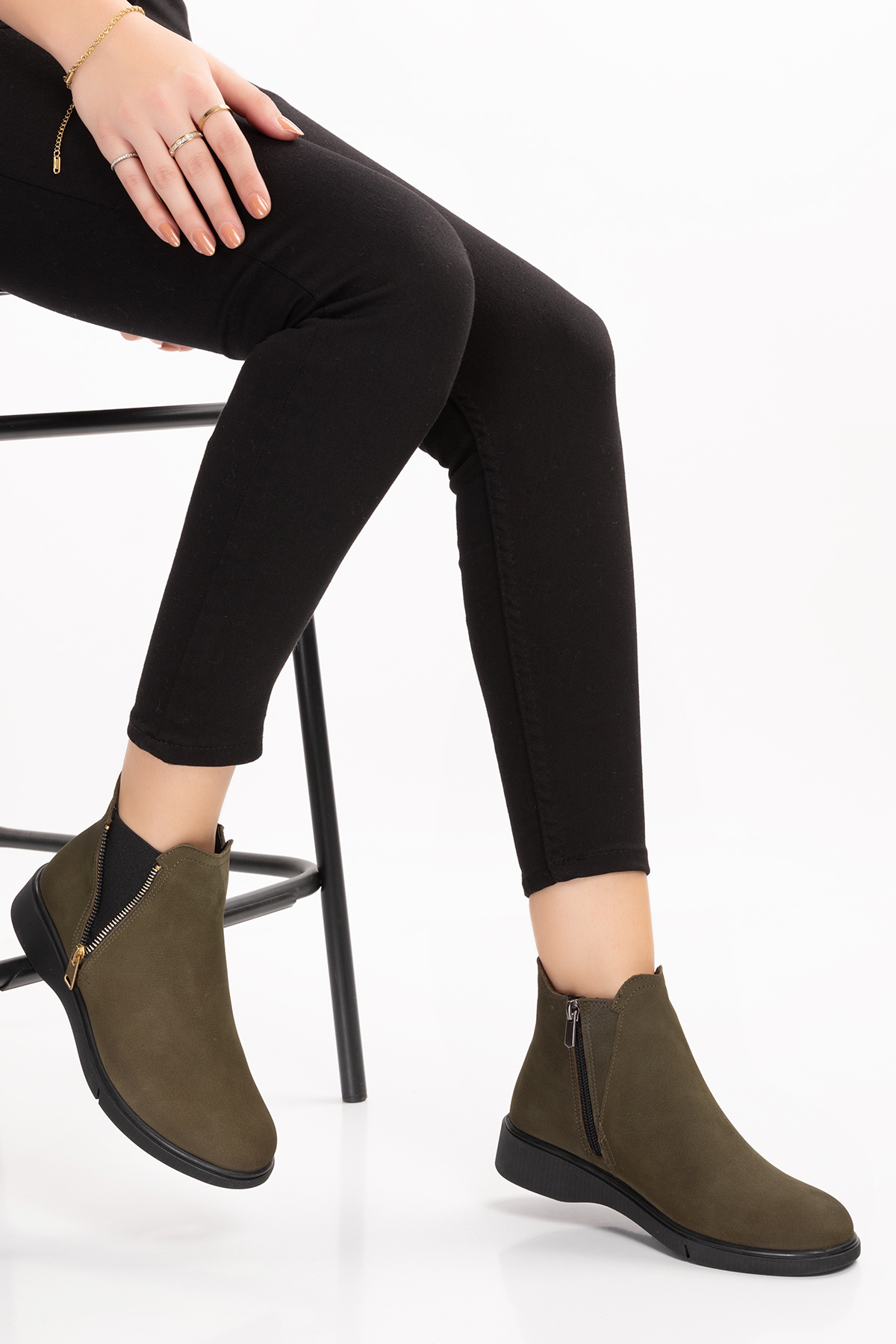 Gondol Hakiki Deri Nubuk Fermuarlı Günlük Bot esfa.3539 - Görsel 9