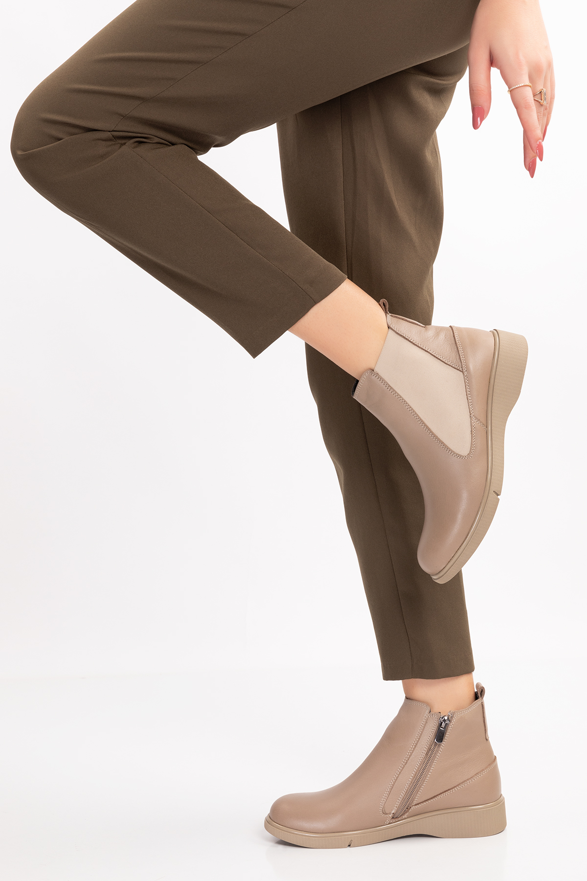 Gondol Hakiki Deri Yanları Lastikli Fermuarlı Günlük Bot esfa.6043 - Görsel 7