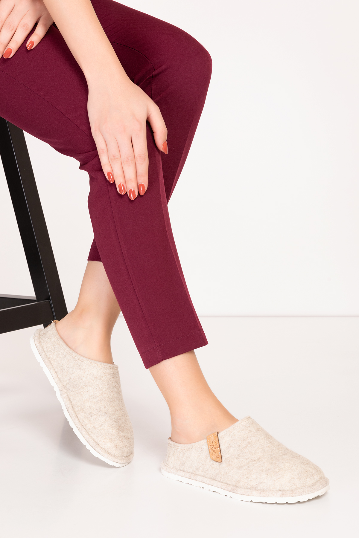 GONDOL İÇİ DIŞI KEÇE RAHAT VE HAFİF EV TERLİĞİ EV.320 - Görsel 4