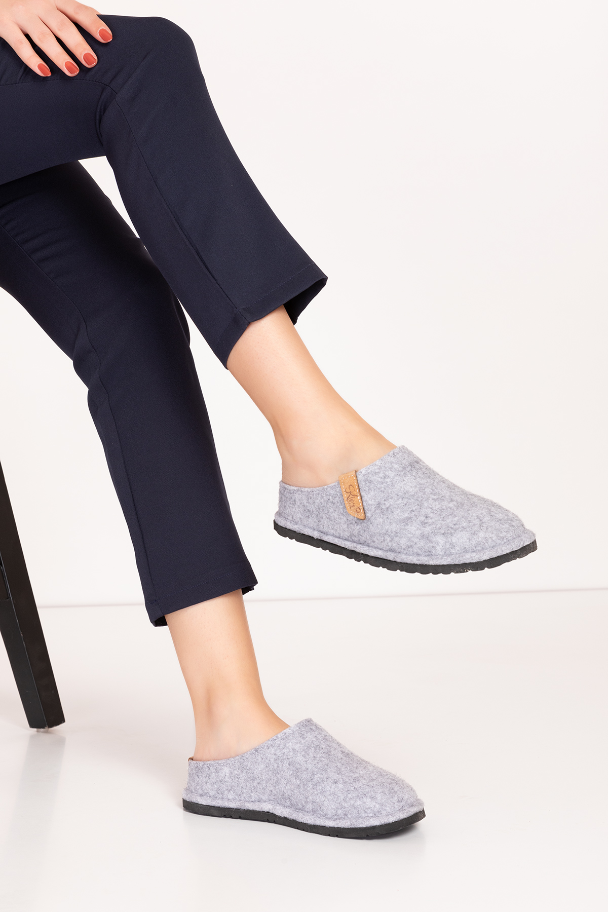 GONDOL İÇİ DIŞI KEÇE RAHAT VE HAFİF EV TERLİĞİ EV.320 - Görsel 6