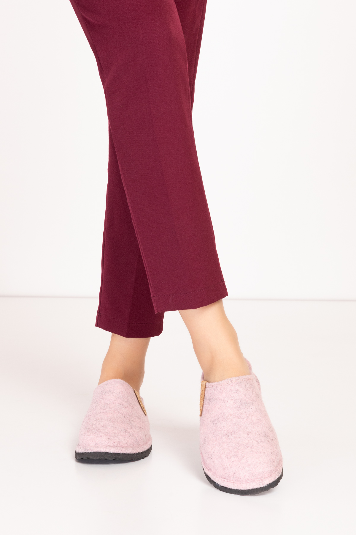 GONDOL İÇİ DIŞI KEÇE RAHAT VE HAFİF EV TERLİĞİ EV.320 - Görsel 5