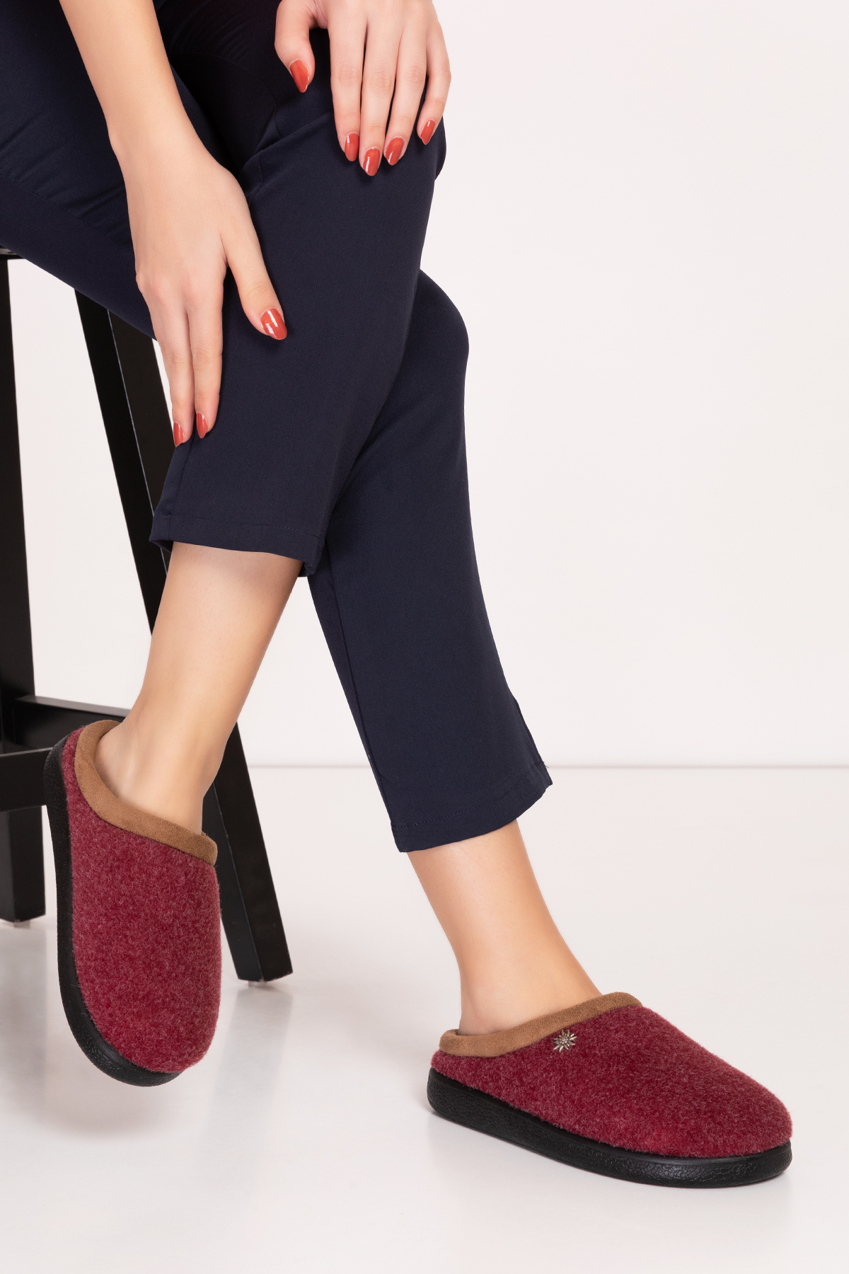 GONDOL İÇİ KÜRKLÜ RAHAT VE HAFİF EV TERLİĞİ EV.216 - Görsel 6