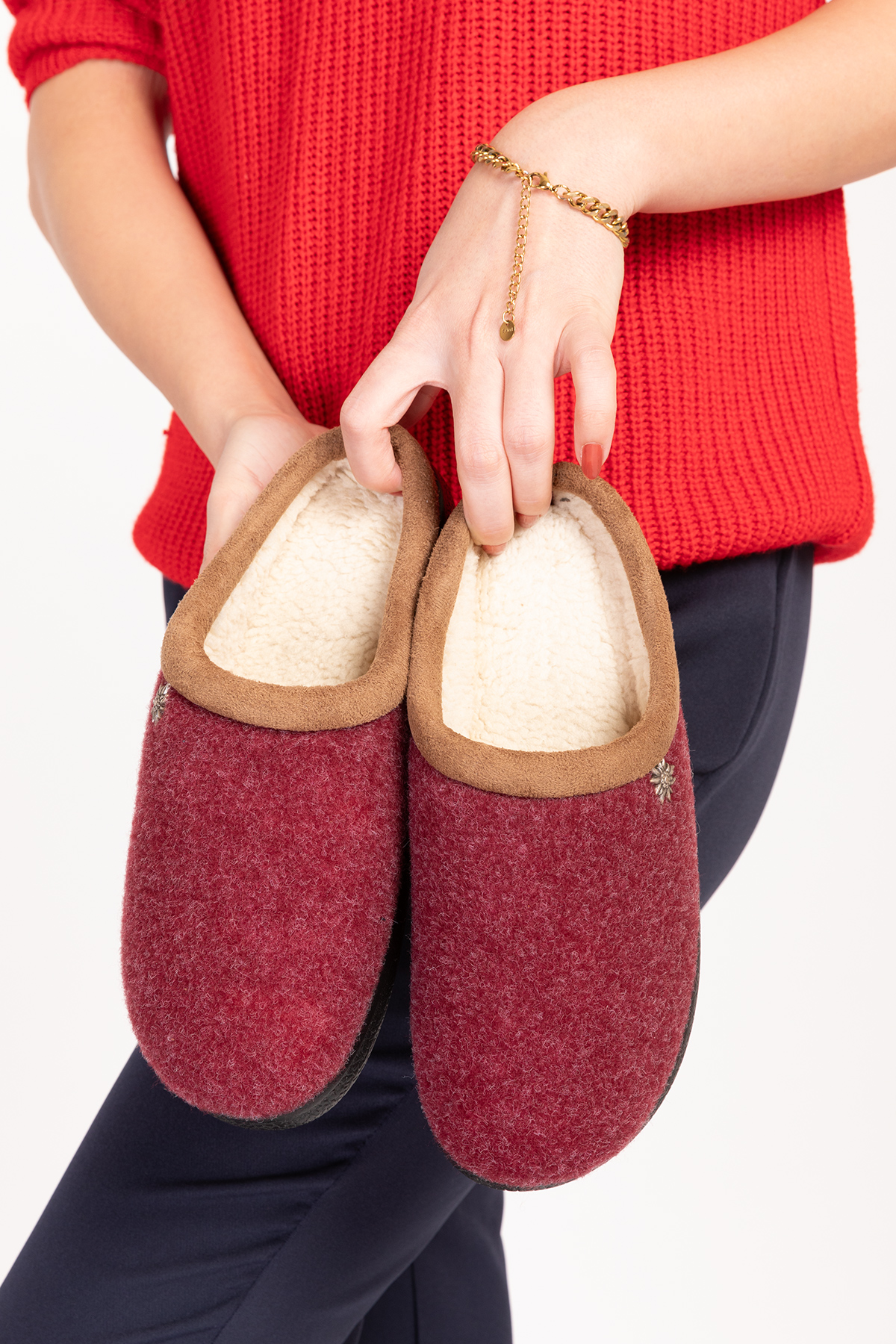 GONDOL İÇİ KÜRKLÜ RAHAT VE HAFİF EV TERLİĞİ EV.216 - Görsel 7