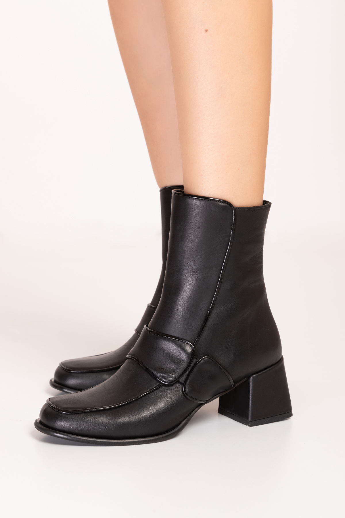 Gondol Kadın Hakiki Deri Kalın Topuklu Şık Bot ss.145 - Görsel 2