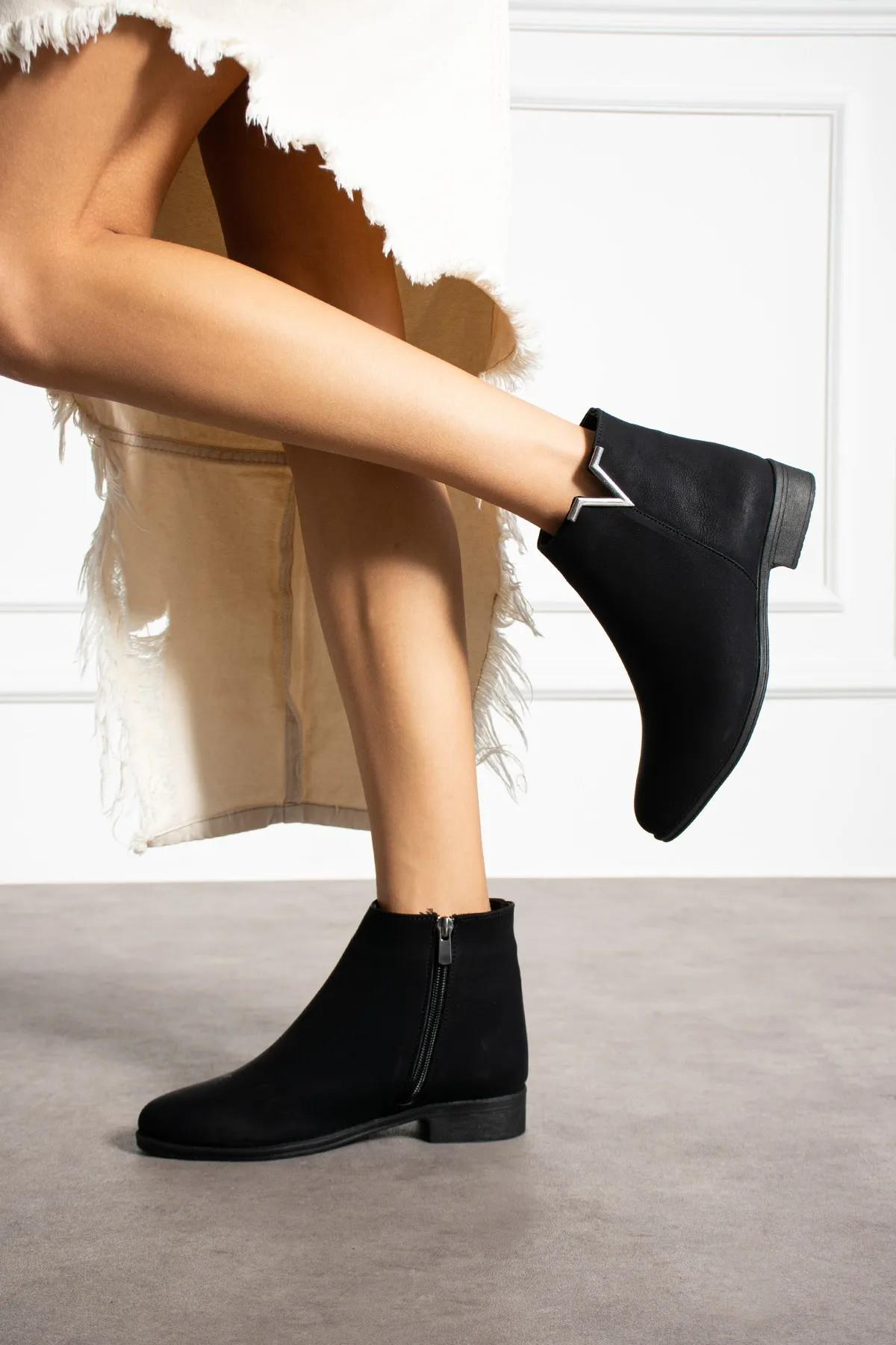 4281 Rahat Esnek Toka Detaylı Sıcak Astar Kadın Bot - Görsel 3