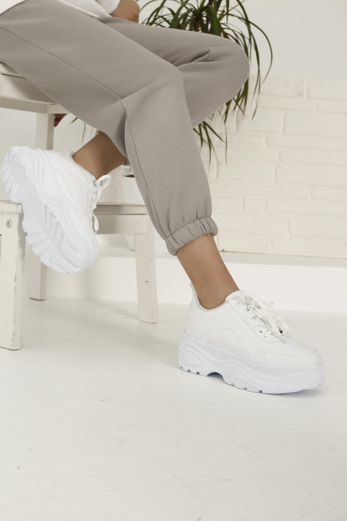 Kadın Bağcıklı Spor Ayakkabı BEYAZ CİLT - Görsel 7