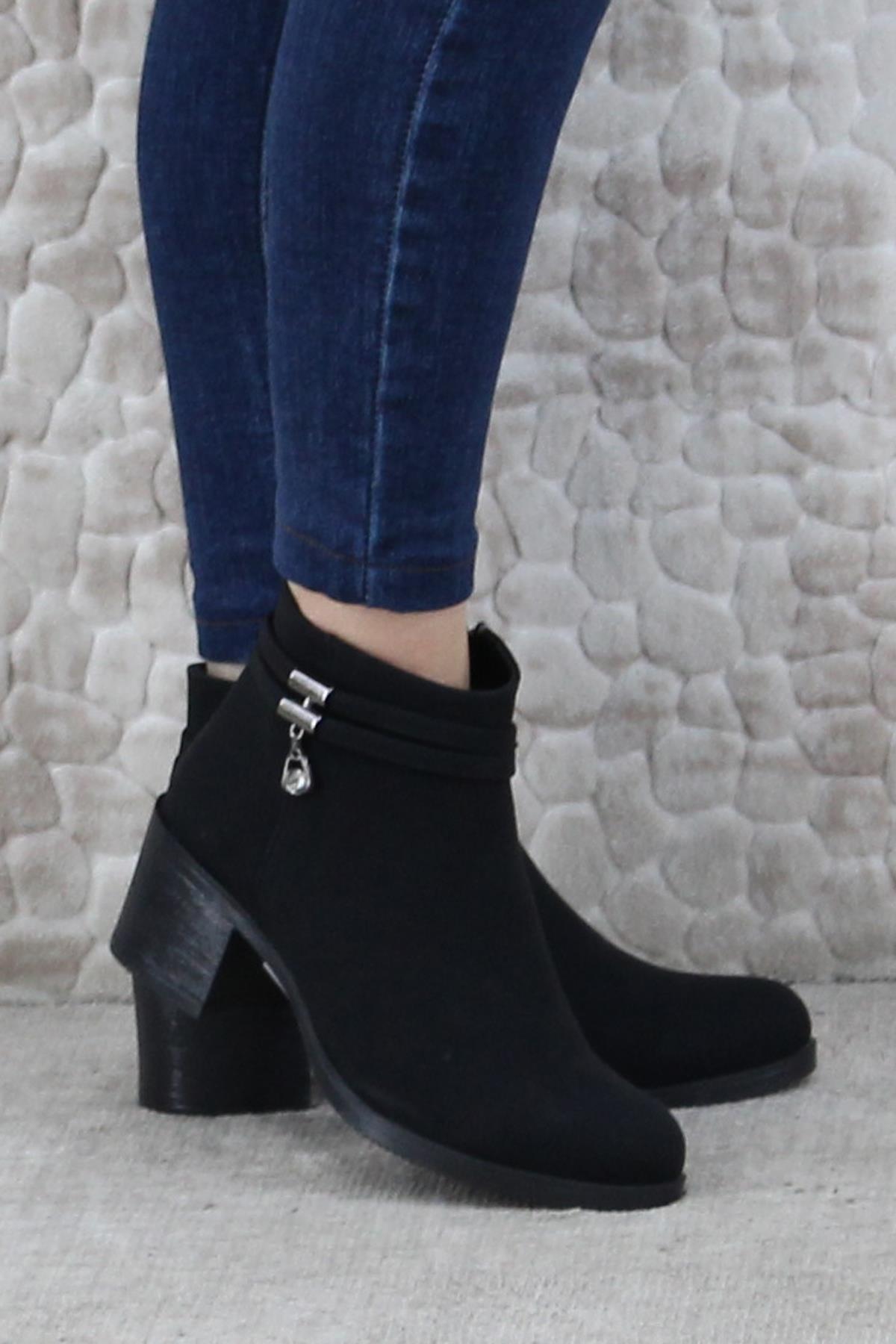 42303 Rahat Alçak Topuk Toka Taş Detaylı Sıcak Astar Kadın Bot - Görsel 2