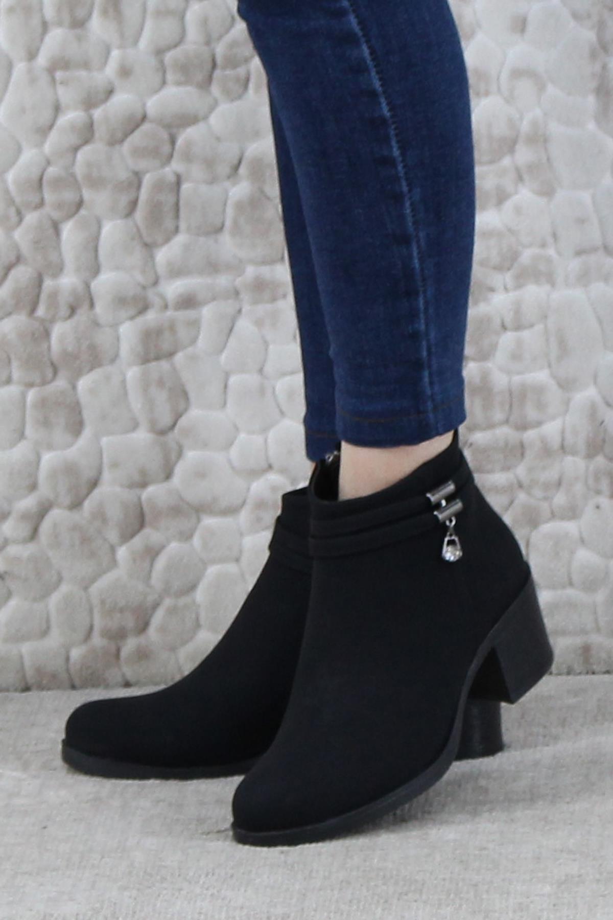 42303 Rahat Alçak Topuk Toka Taş Detaylı Sıcak Astar Kadın Bot - Görsel 4