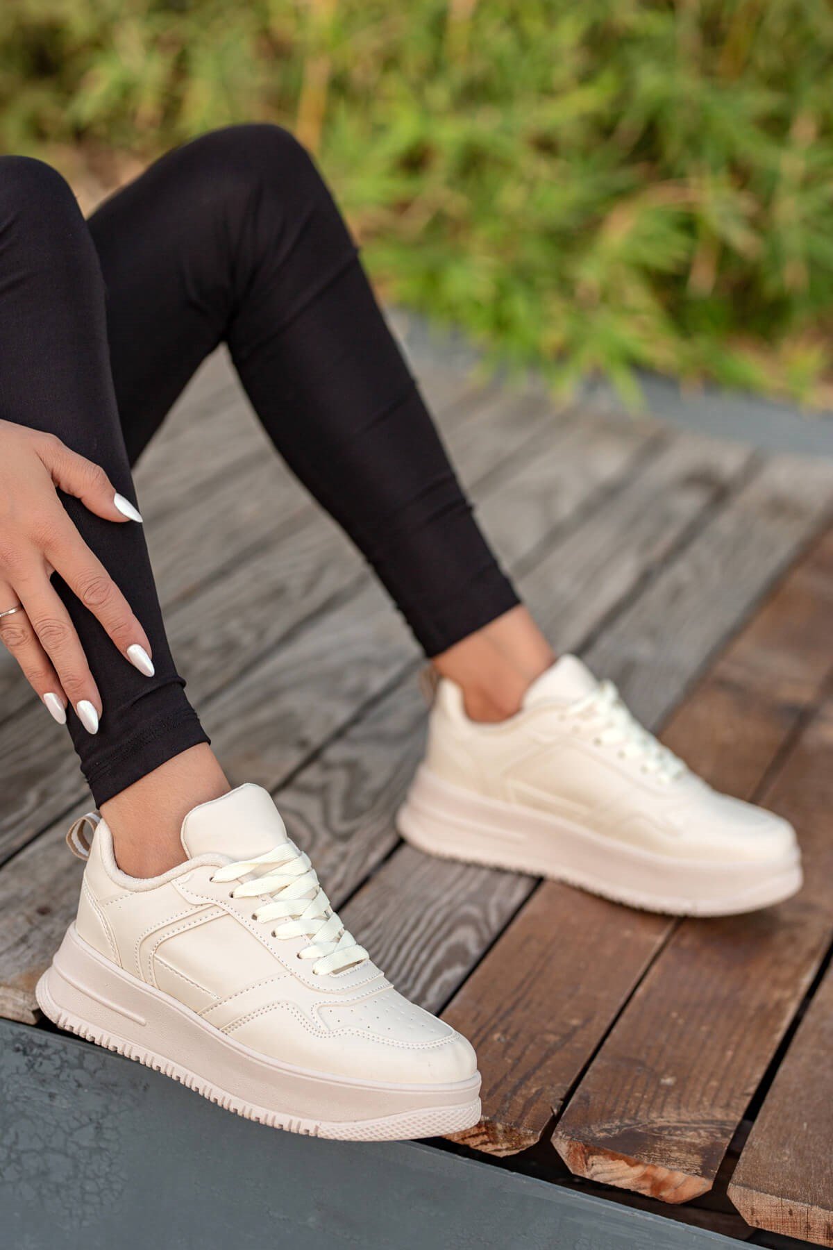 Bağcıklı Kadın Spor Ayakkabı BEJ BEJ - Görsel 4