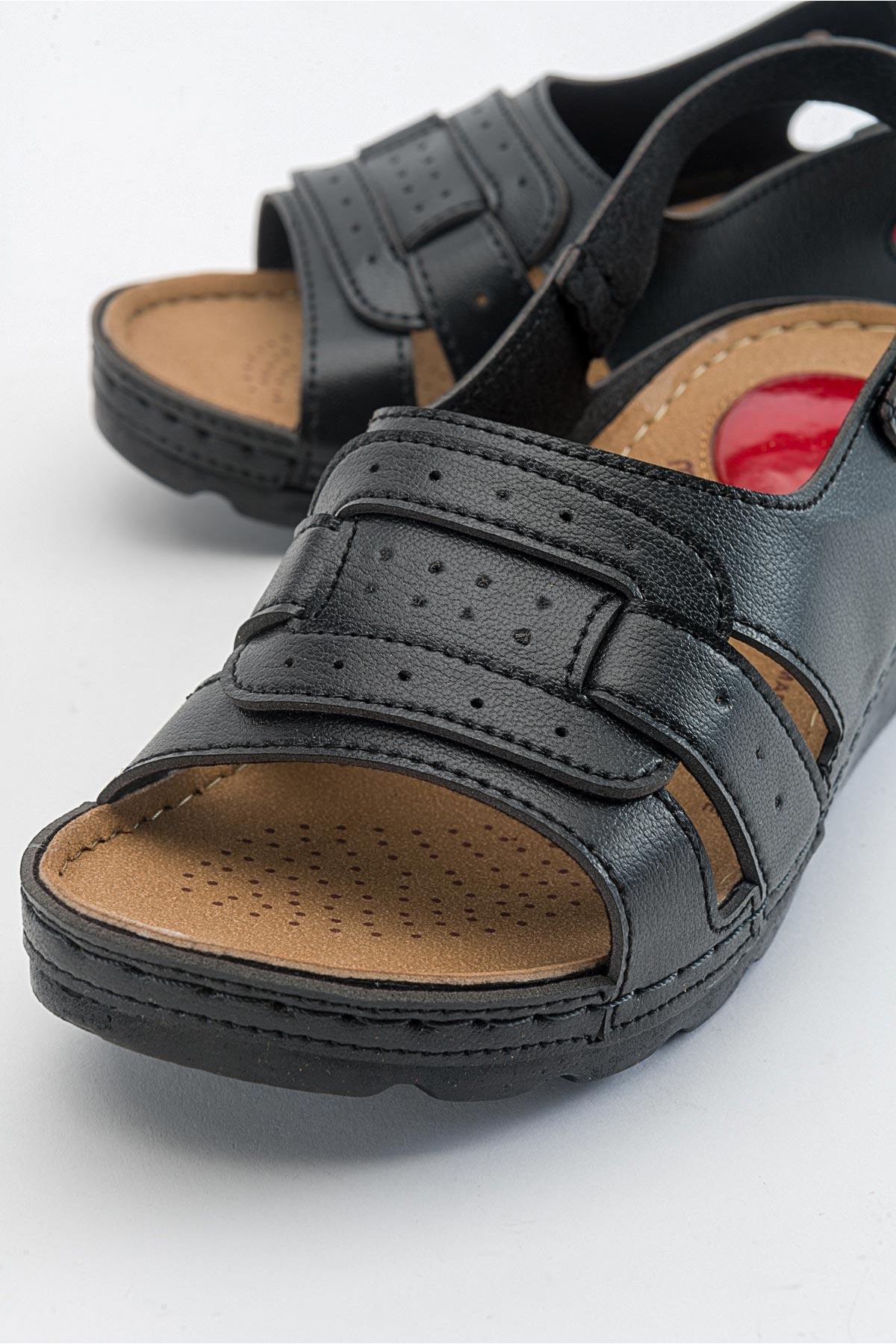 Geçmeli Kadın Düz Sandalet SİYAH - Görsel 4