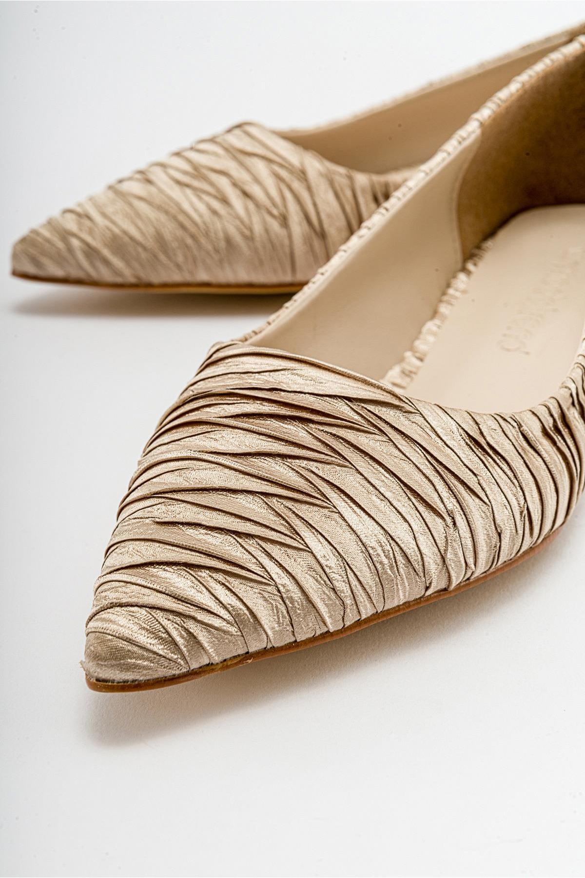 Kadın Sade Babet NUDE KIRIŞIK SATEN - Görsel 4