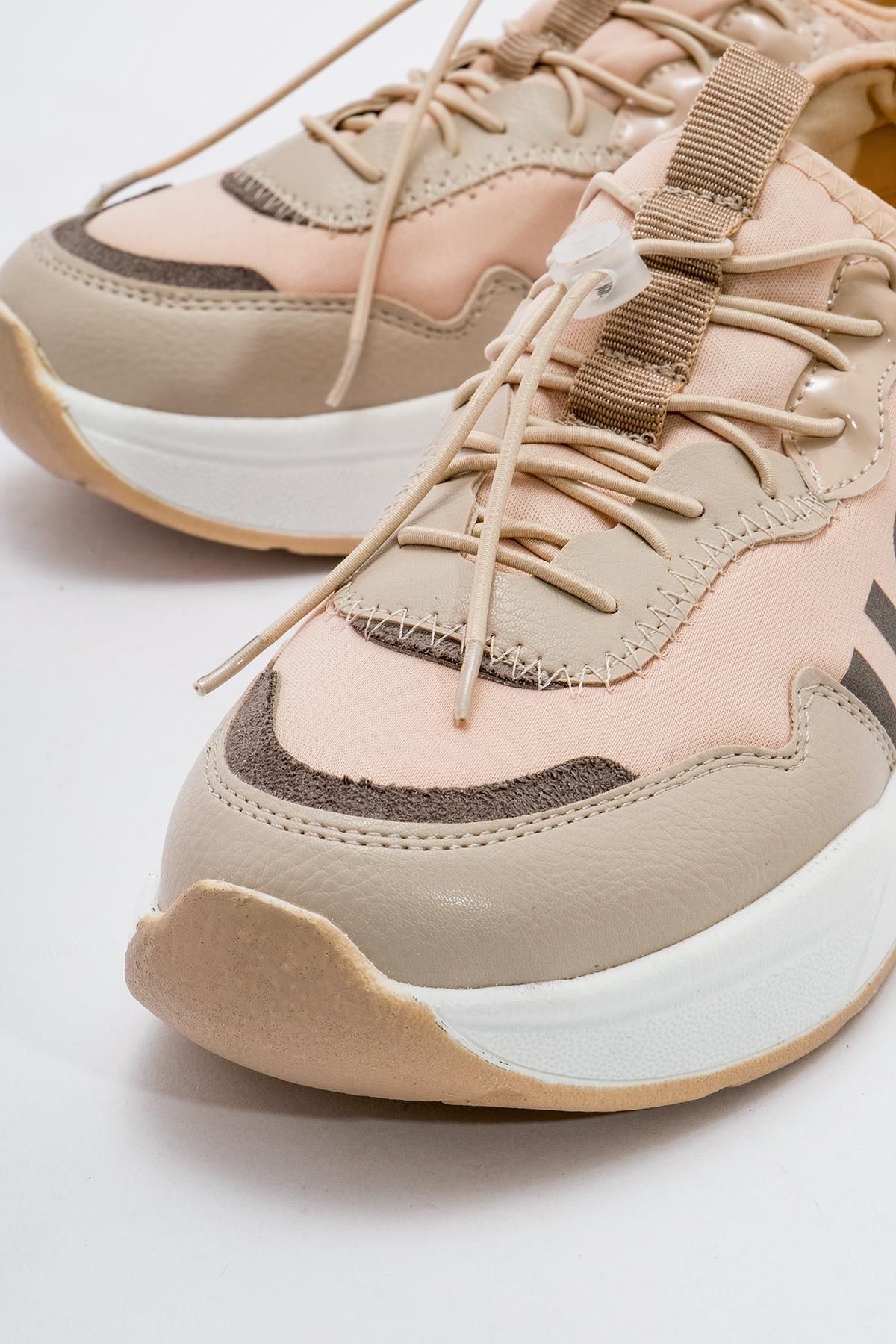 Kaydırmaz Kadın Spor Ayakkabı NUDE - Görsel 4