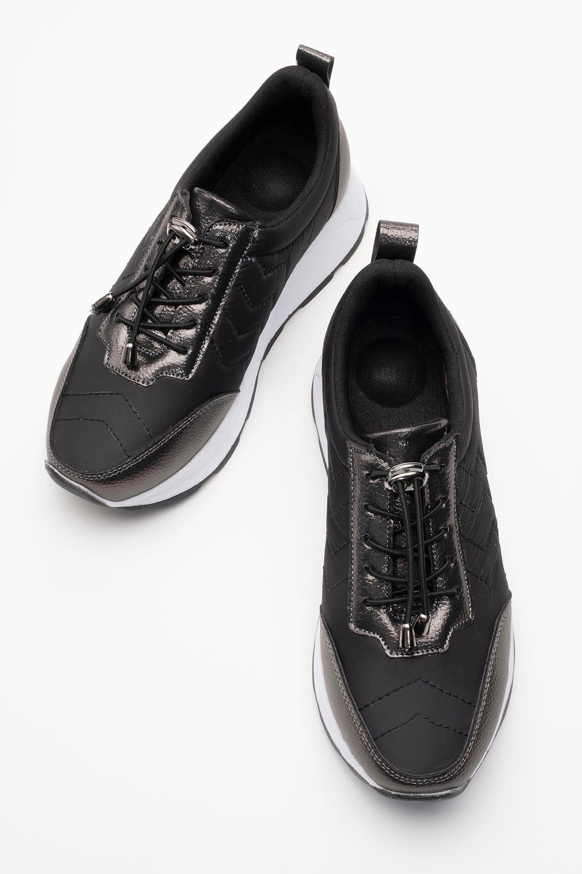 Kadın Günlük Ayakkabı SİYAH PARLAK BEYAZ - Görsel 6