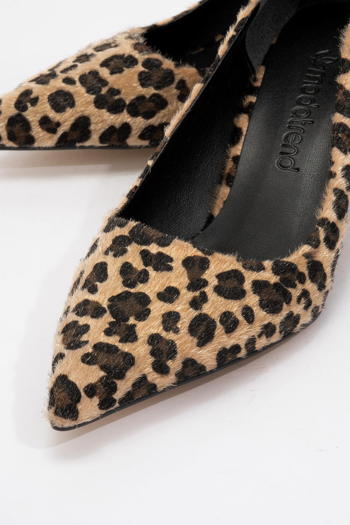 Kadın Sivri Burunlu Stiletto LEOPAR - Görsel 4