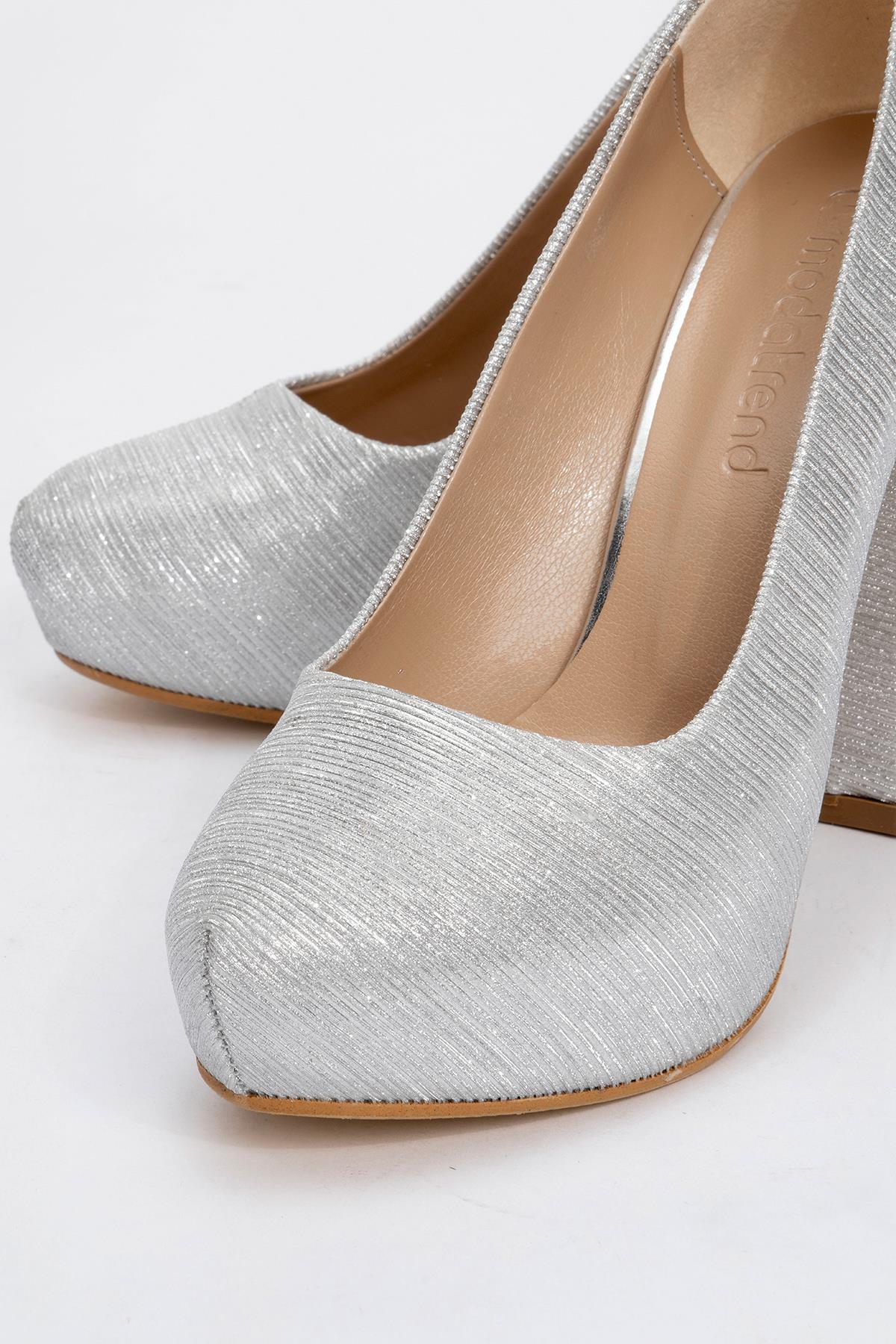 Kadın Platform Topuklu Ayakkabı GÜMÜŞ ÇİZGİLİ - Görsel 4