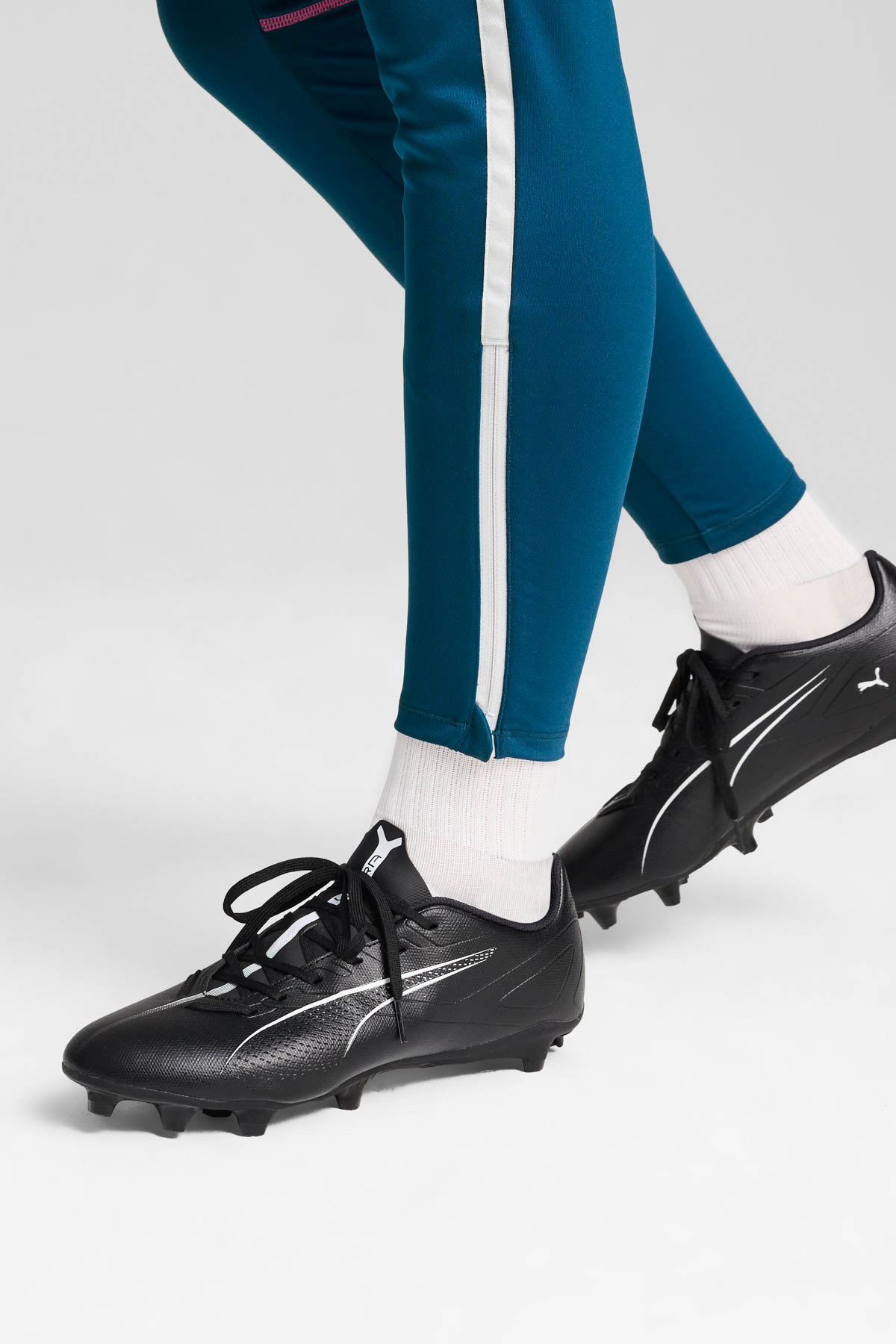 Puma ULTRA 5 PLAY FG/AG Siyah Erkek Krampon - Görsel 3