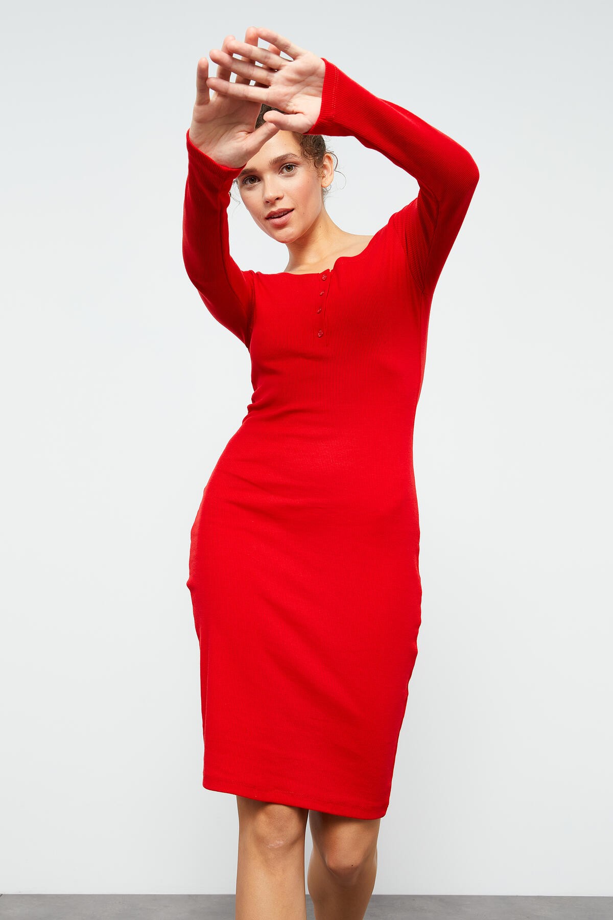 https://floimages.mncdn.com/media/catalog/product/25-01/09/201428948-8-1736407055.jpg