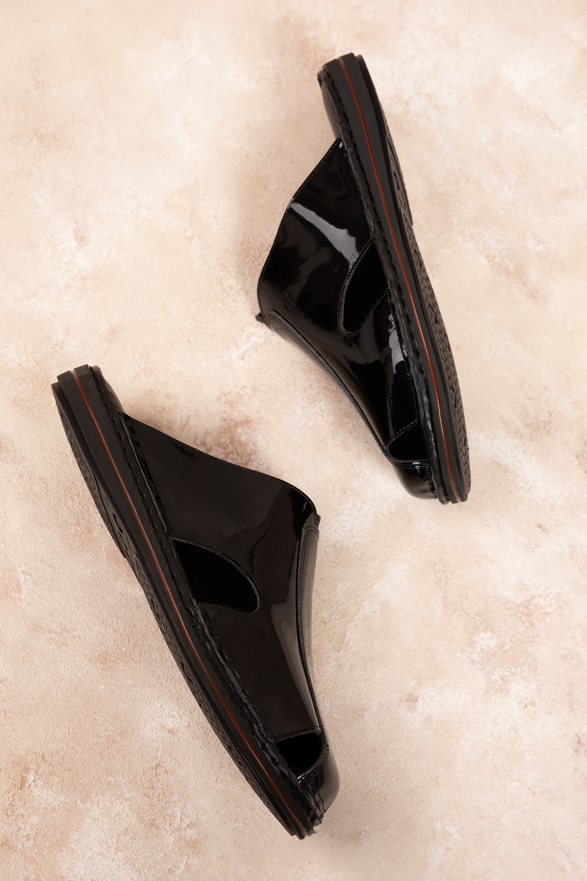 Gondol Hakiki Deri Önü Kapalı Yumusak Taban Terlik kml.103 - Görsel 4