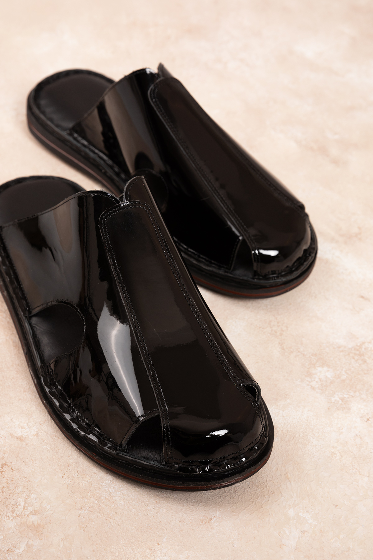 Gondol Hakiki Deri Önü Kapalı Yumusak Taban Terlik kml.103 - Görsel 6