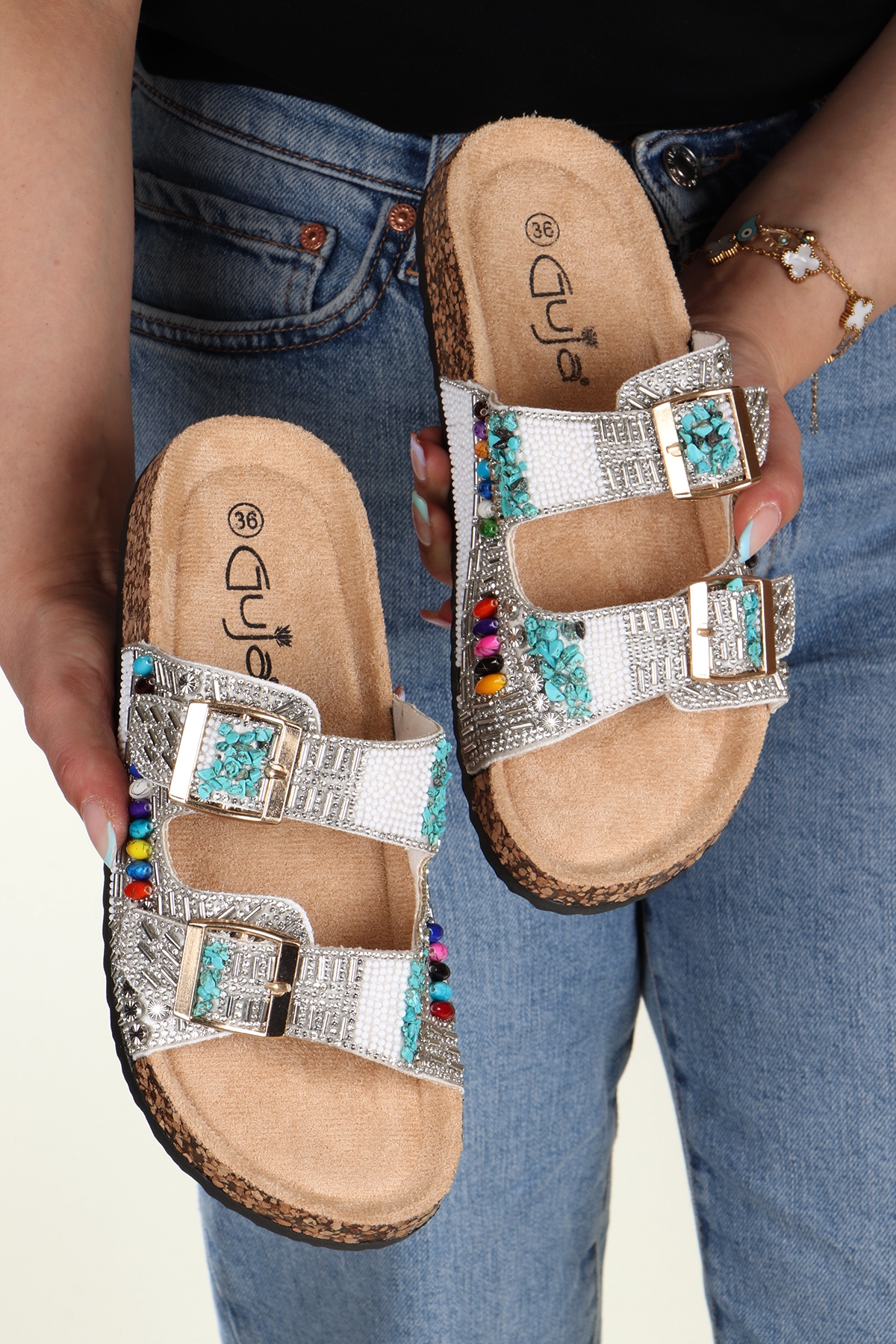 Toledo Anatomik Taban Taşlı Boncuk Detaylı Kadın Terlik - Görsel 5