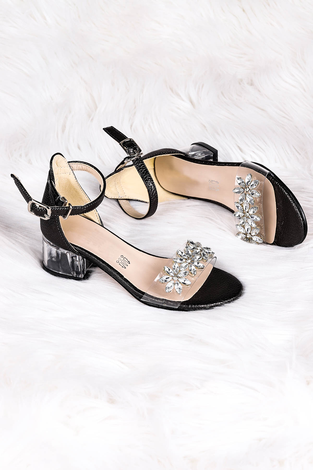 Yangu Vakko Taşlı Kız Çocuk 3 Cm Şeffaf Topuklu Sandalet Abiye Ayakkabı Platin - Görsel 5