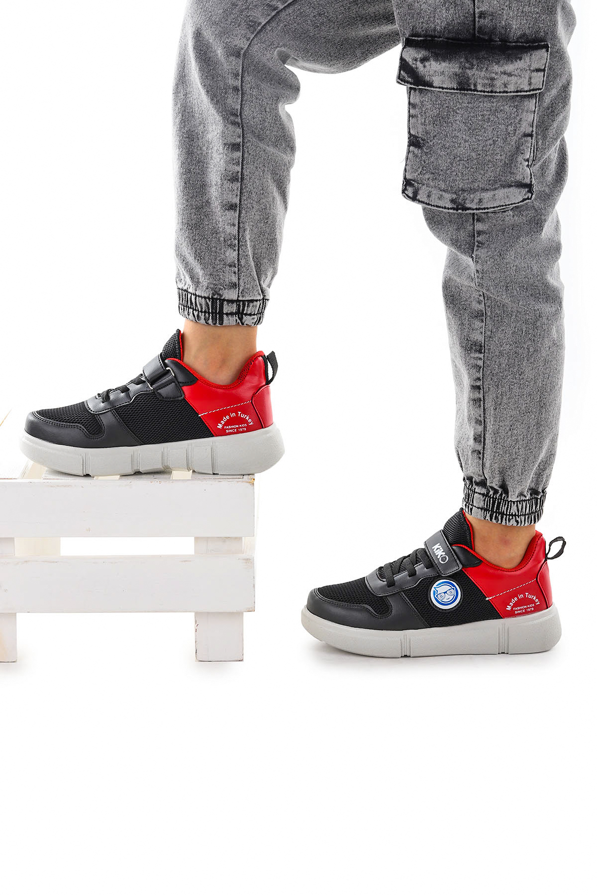 Nicce Cırtlı Fileli Erkek Çocuk Spor Ayakkabı Siyah - Kırmızı - Görsel 4