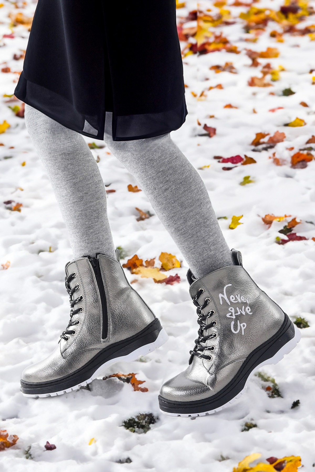 Never Çatlak Termo Taban Kız Çocuk Bot Platin - Görsel 4