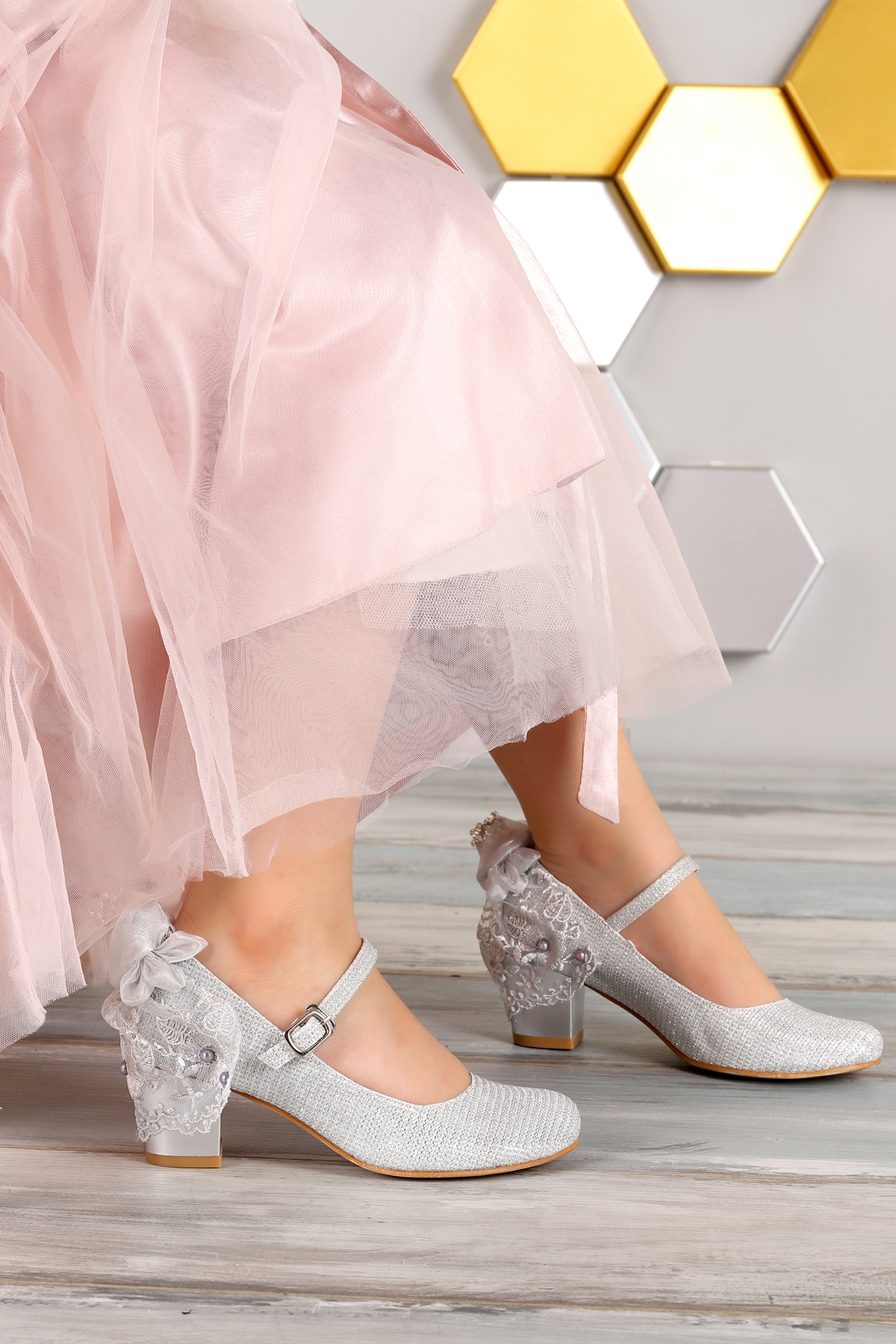 Cara Çupra Günlük Kız Çocuk 4 Cm Topuklu Abiye Ayakkabı Gümüş - Görsel 4