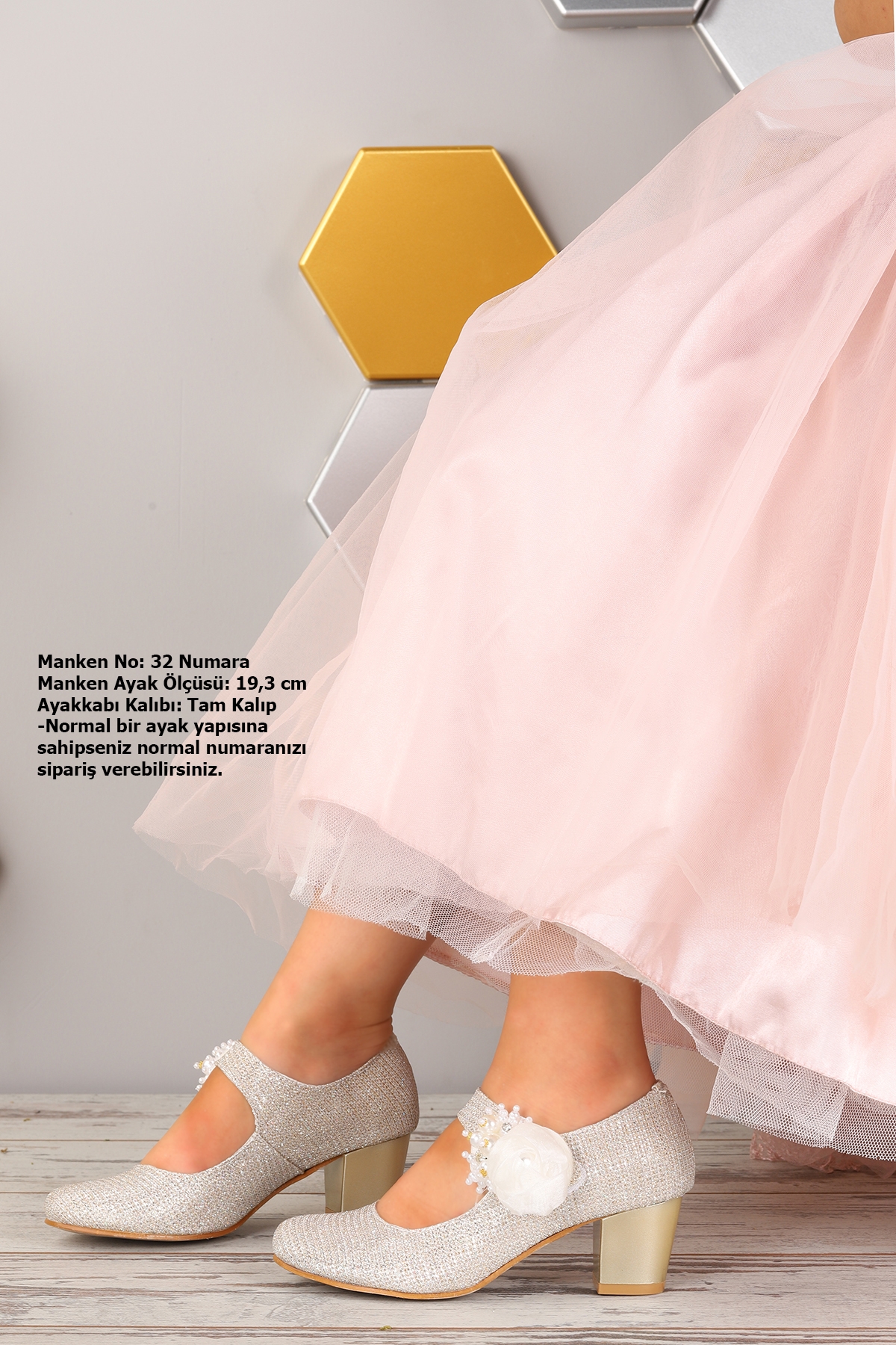 Angelina Çupra Günlük Kız Çocuk 4 Cm Topuklu Abiye Ayakkabı Altın - Görsel 4