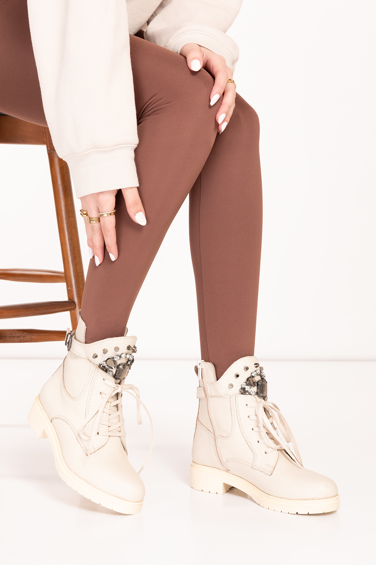 Gondol Kadın Hakiki Deri Günlük Postal wst.3019 - Görsel 2