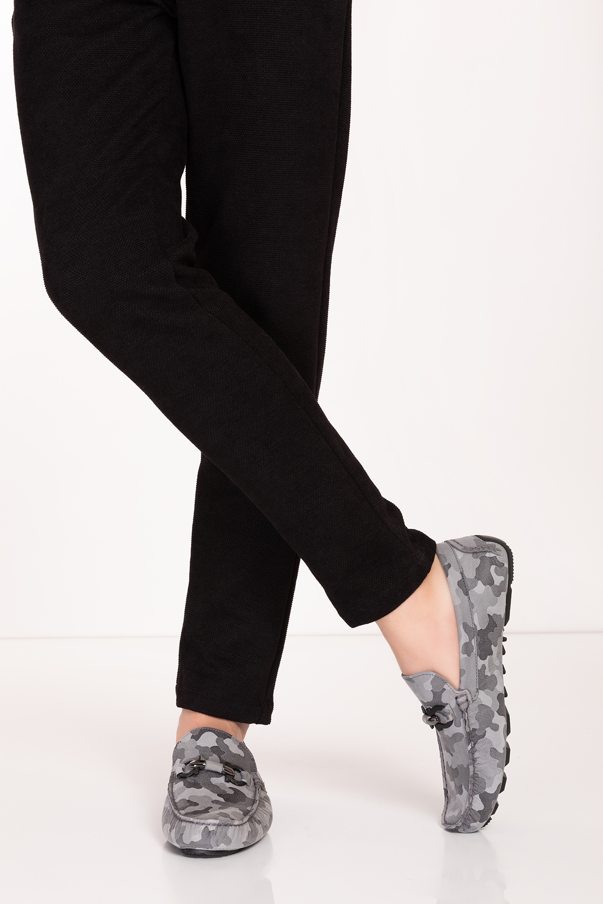 Gondol Erkek Hakiki Deri Esnek Taban Kamuflaj Desenli Loafer Ayakkabı tx.13883 - Görsel 3