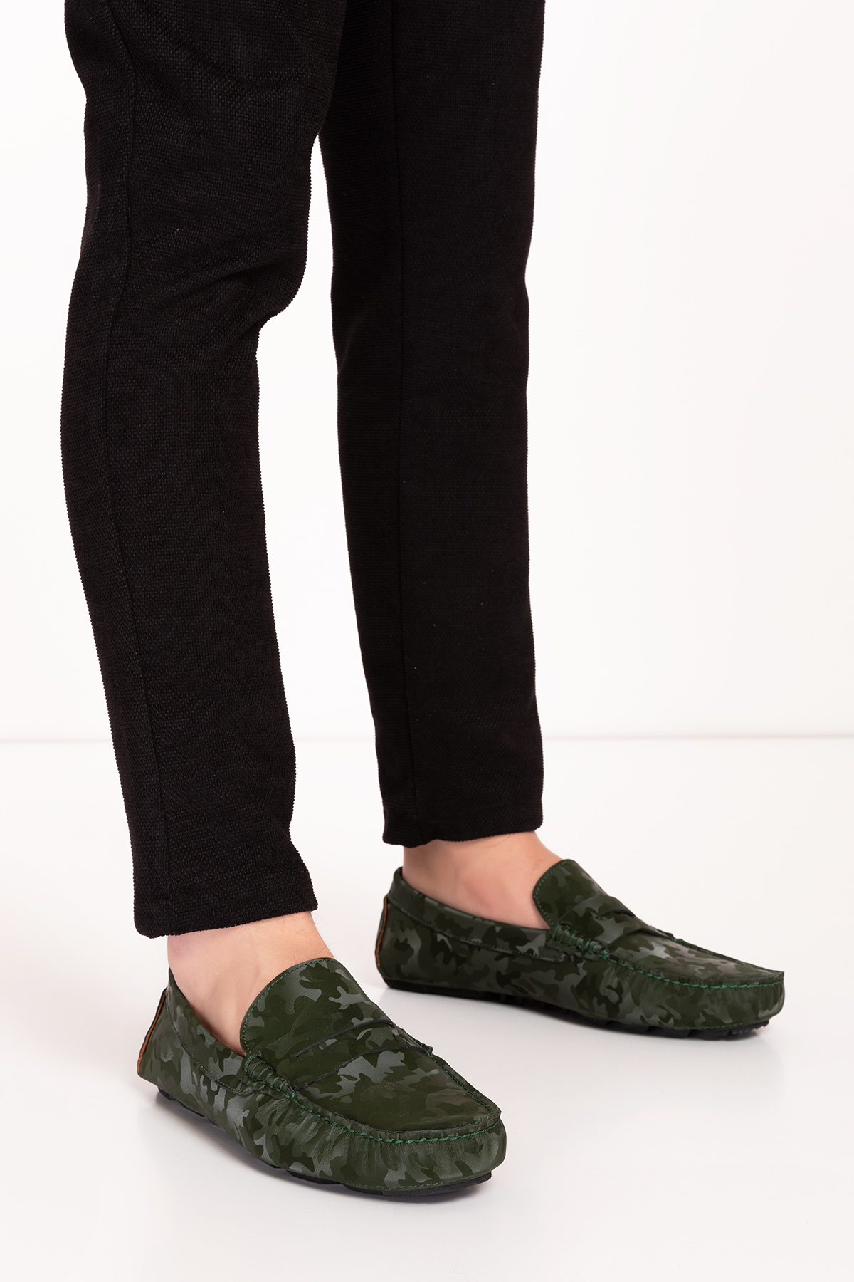 Gondol Erkek Hakiki Deri Esnek Taban Kamuflaj Desenli Loafer Ayakkabı tx.11873 - Görsel 2