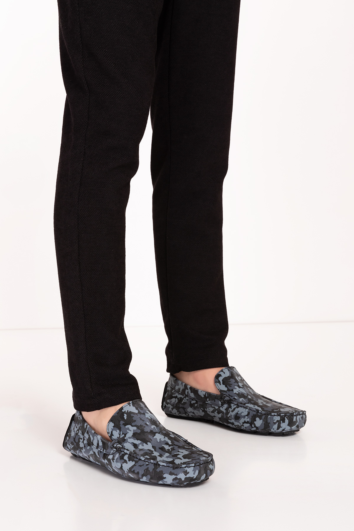 Gondol Erkek Hakiki Deri Esnek Taban Kamuflaj Desenli Loafer Ayakkabı tx.11870 - Görsel 3