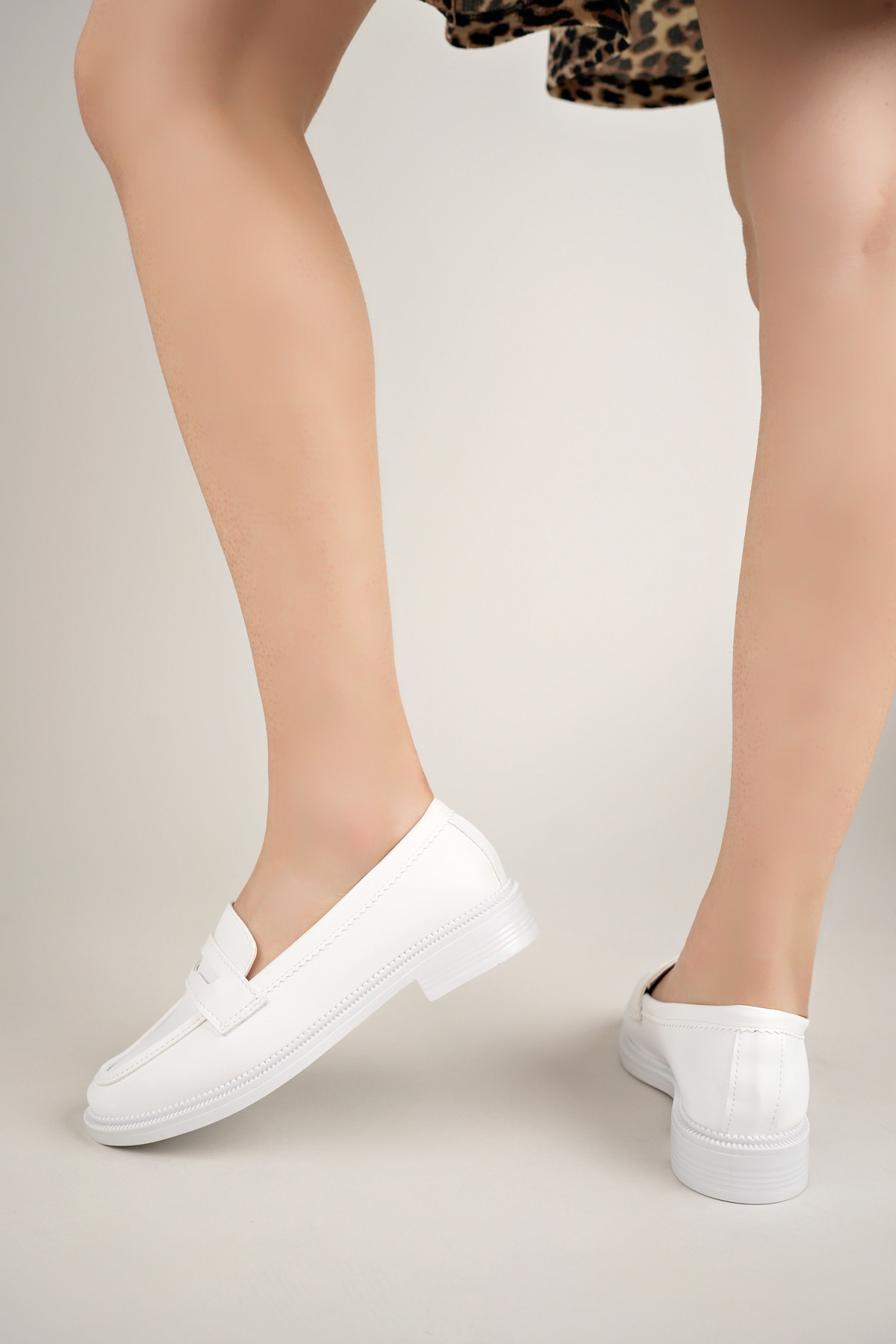 Kadın Hafif Rahat Makosen Ayakkabı abb.805 Beyaz - Görsel 4