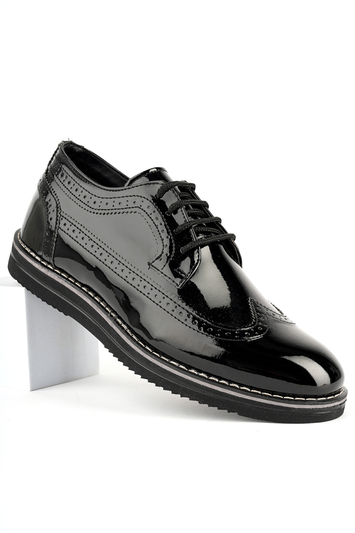 Oxford Erkek Ayakkabı Oxford Erkek Ayakkabı .1118 Rugan Siyah - Görsel 3