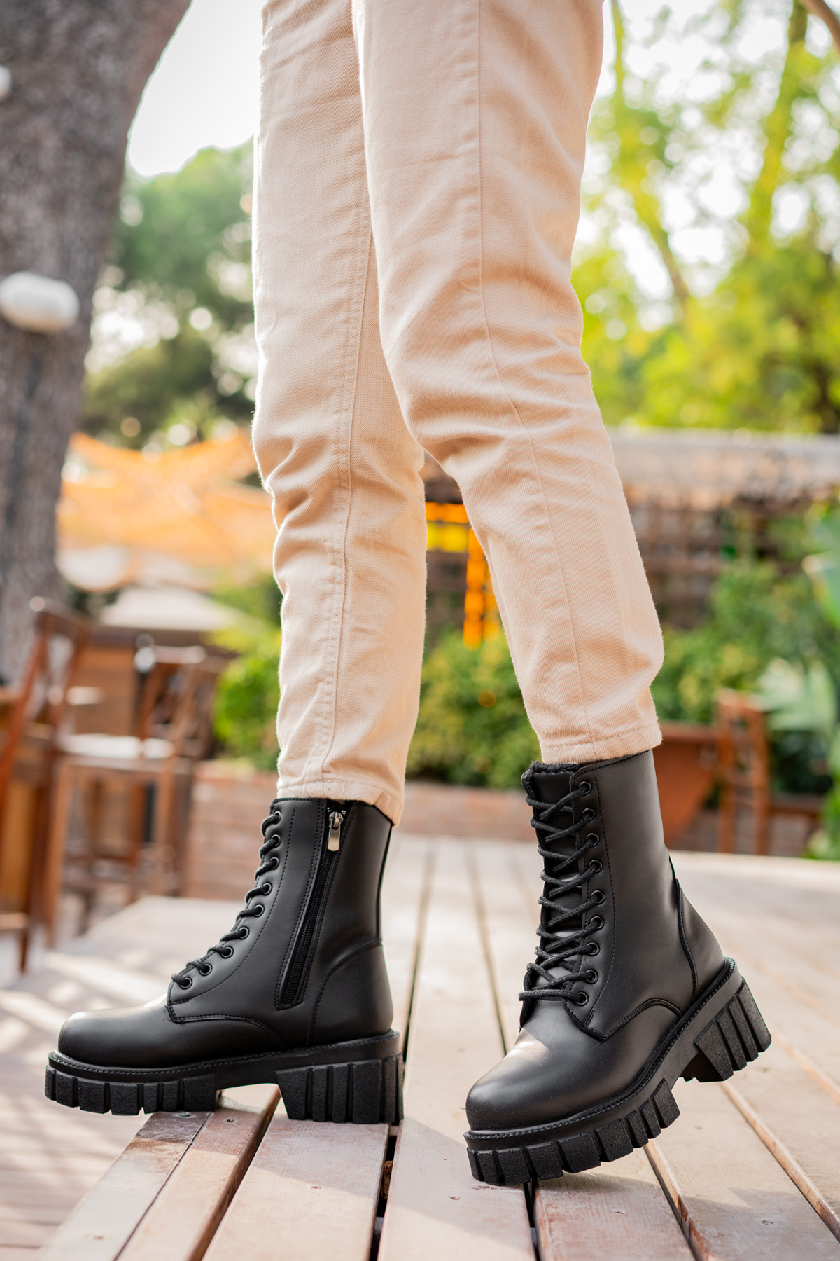 Kadın Ortopedik İç Taban içi Kürklü Su Geçirmez Kaymaz Kauçuk Taban Garantili Kı Siyah - Görsel 4