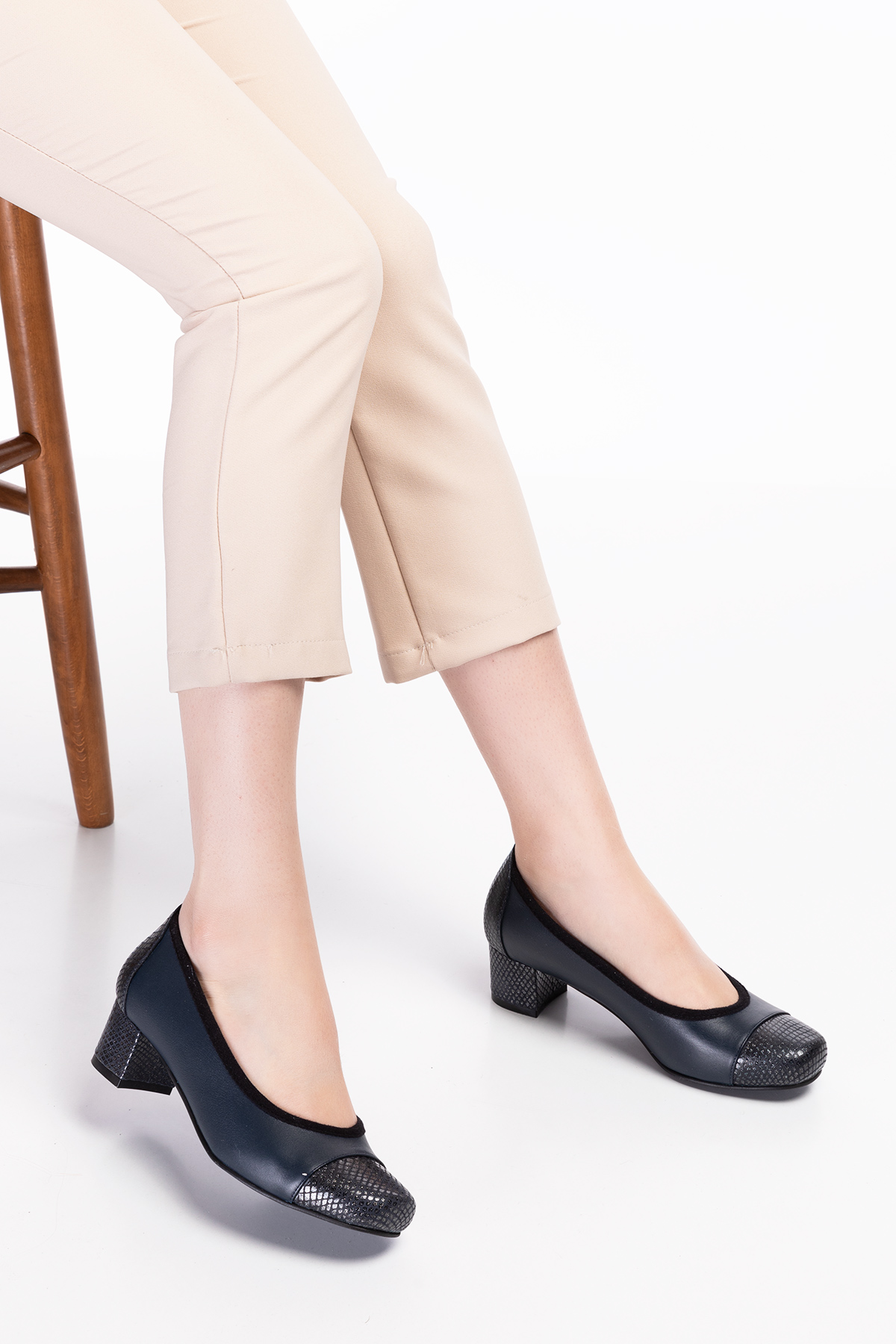 Gondol Kadın Hakiki Deri Rahat Günlük Topuklu Ayakkabı şhn.875 - Görsel 5